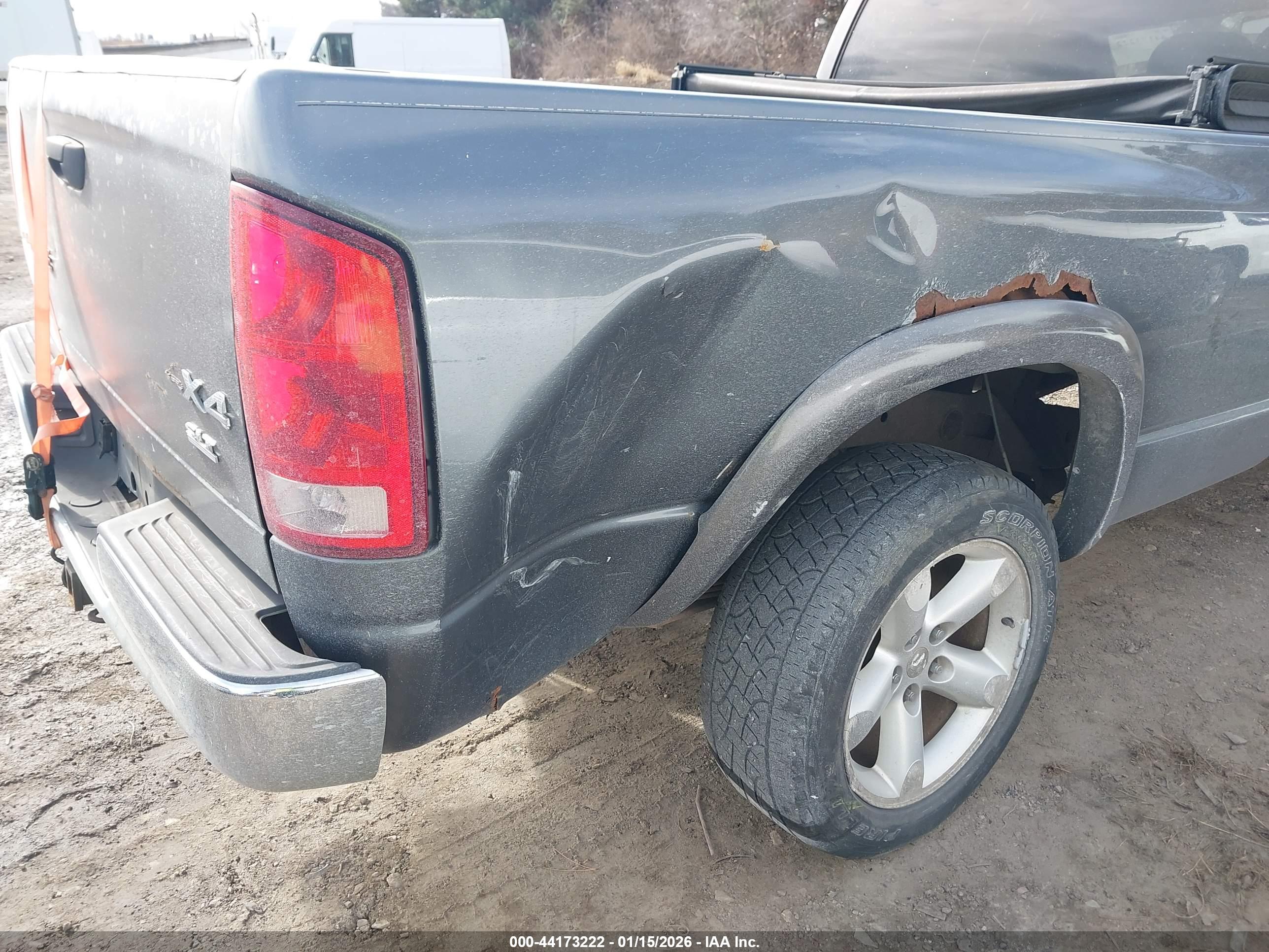 DODGE RAM image 6
