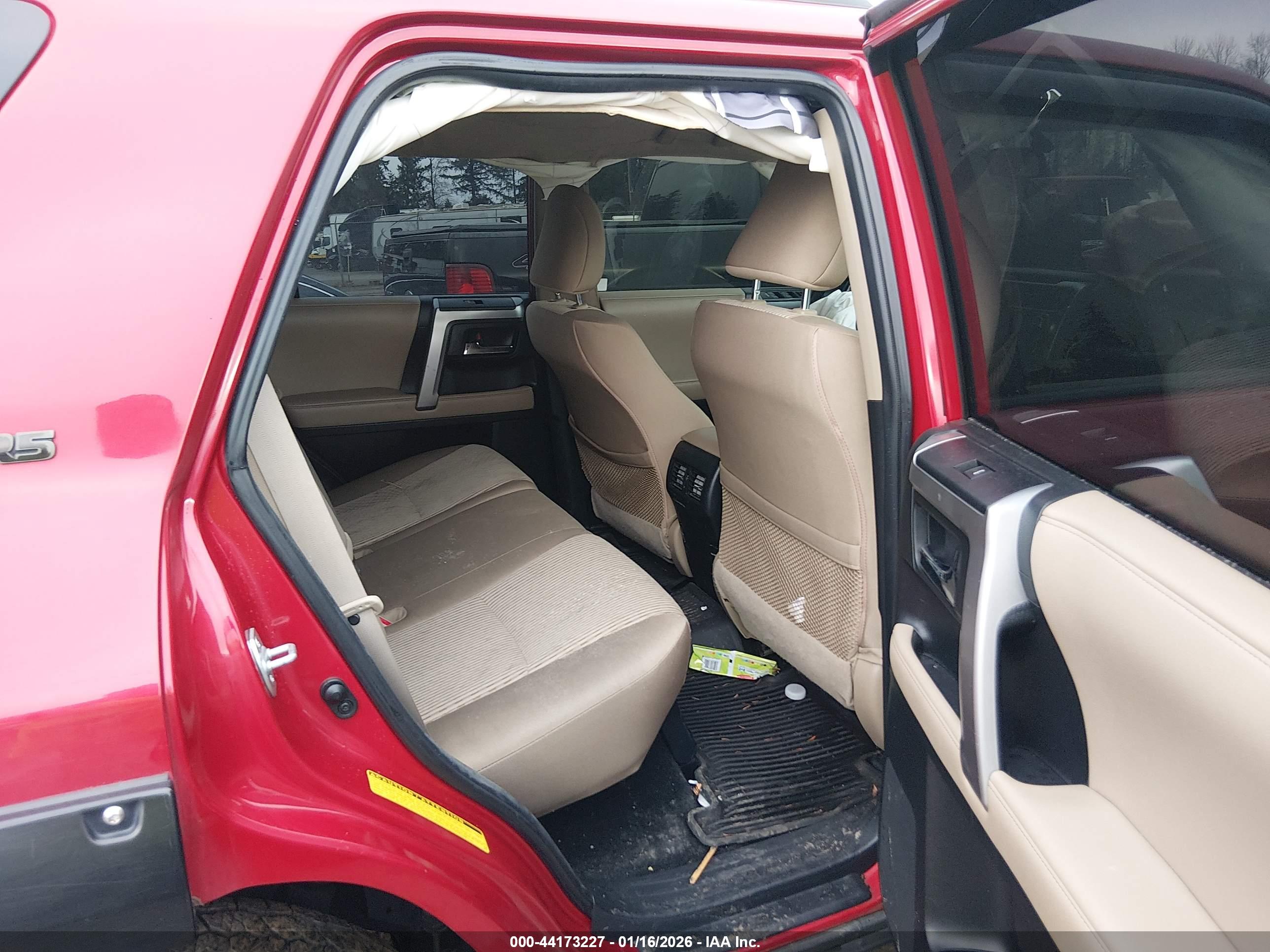 TOYOTA 4RUNNER image 8