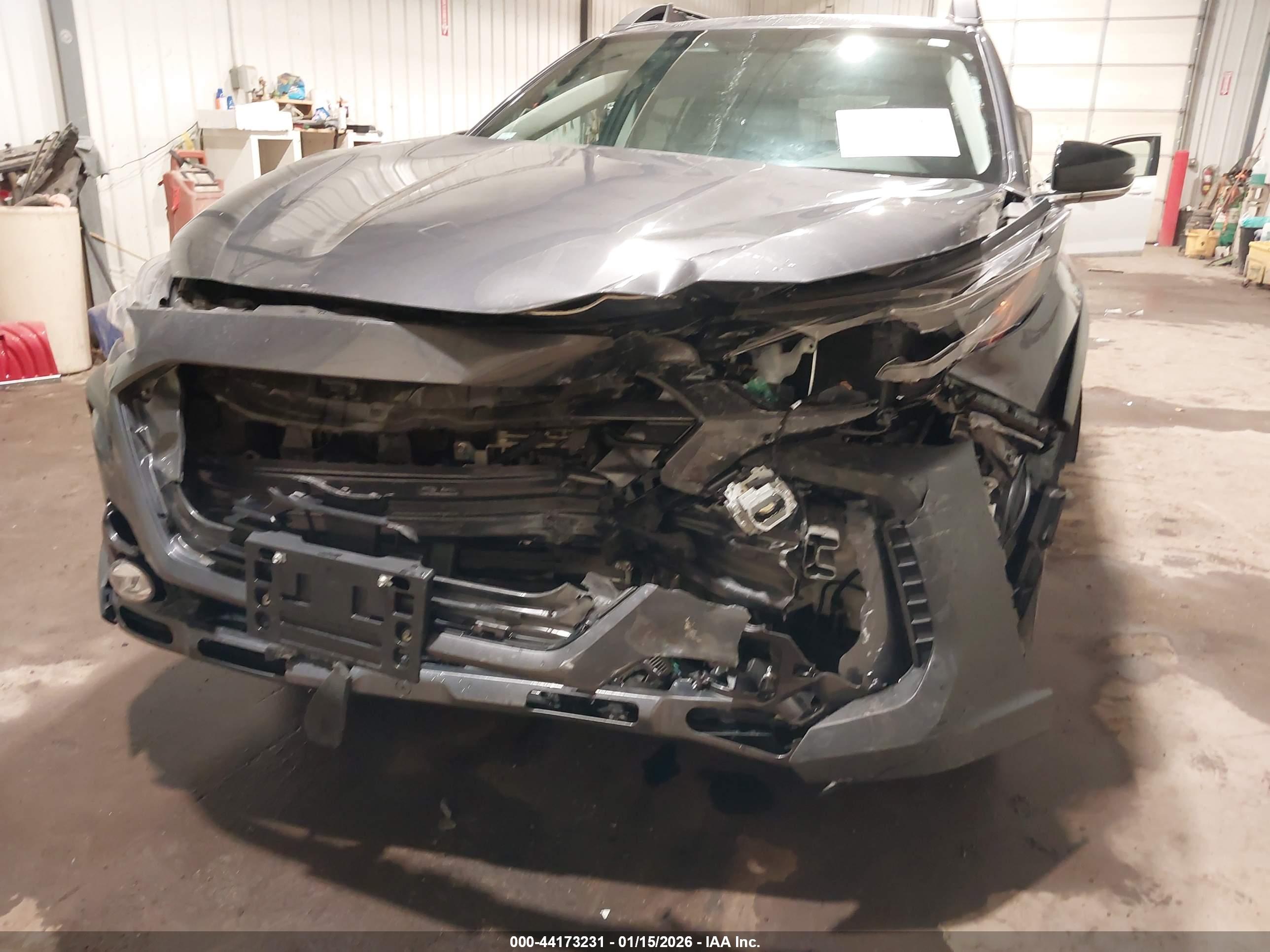 SUBARU OUTBACK image 6