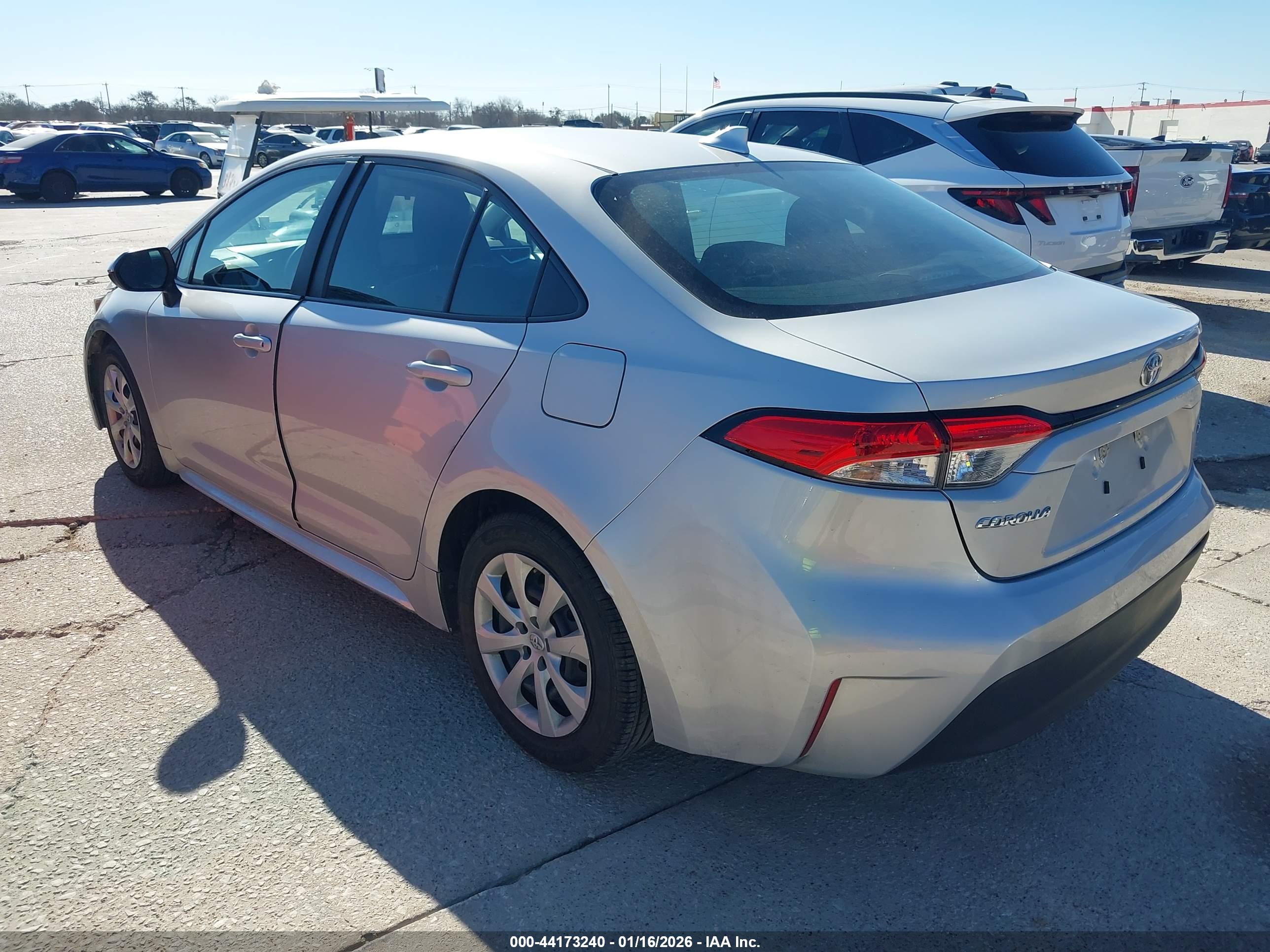 TOYOTA COROLLA image 3