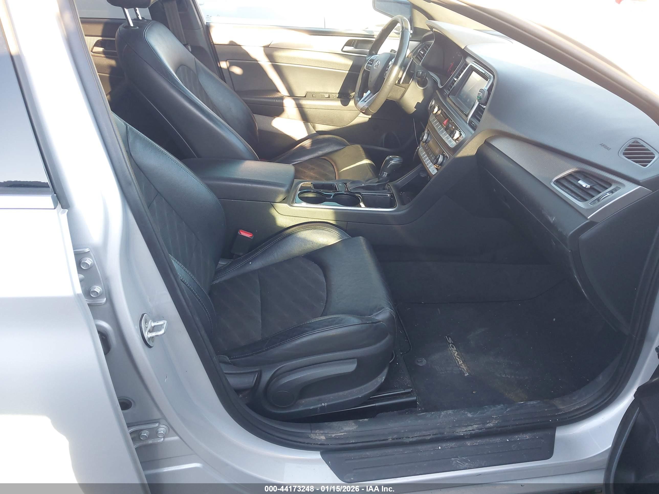 HYUNDAI SONATA image 5
