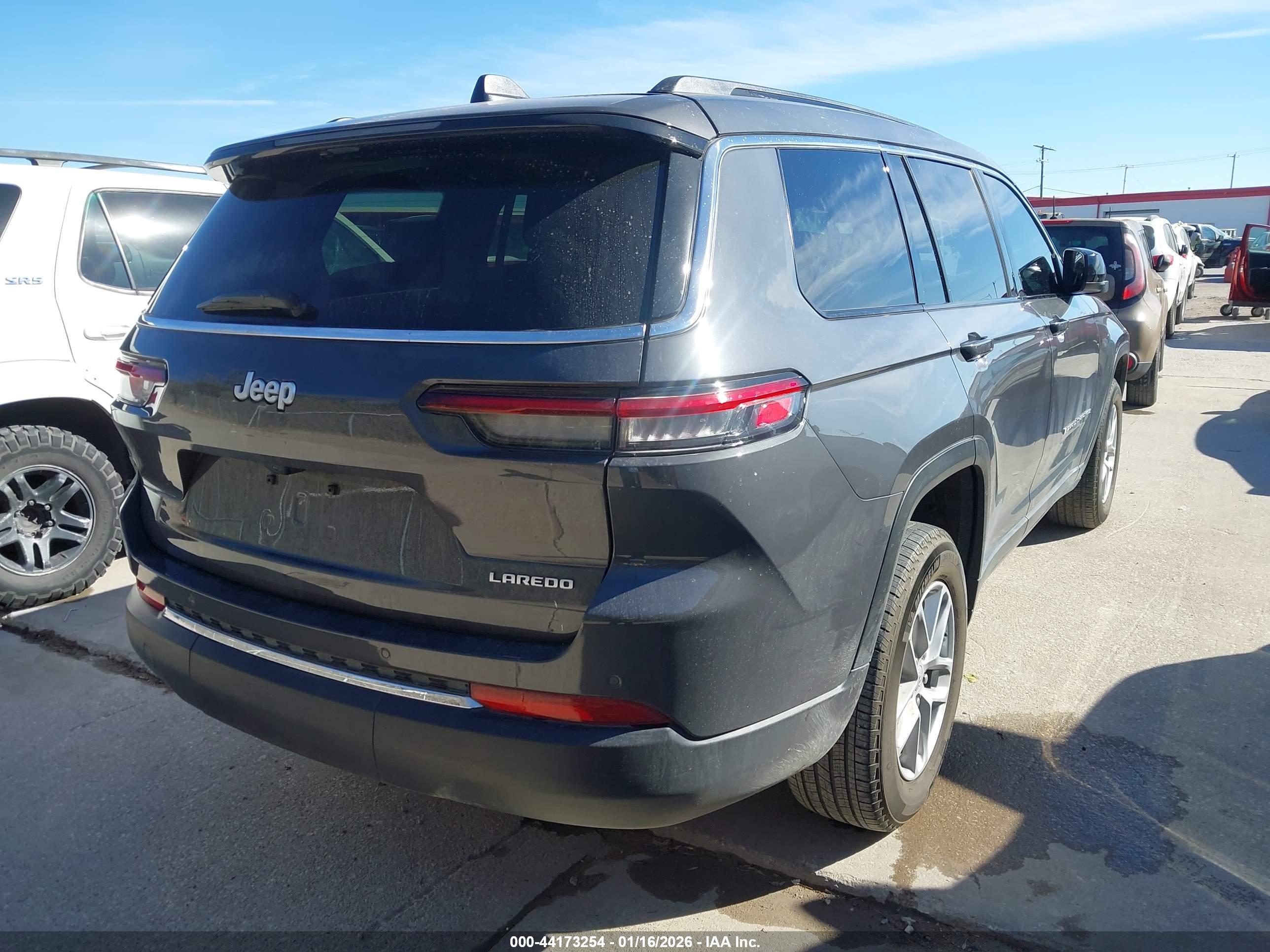 JEEP GRAND image 4