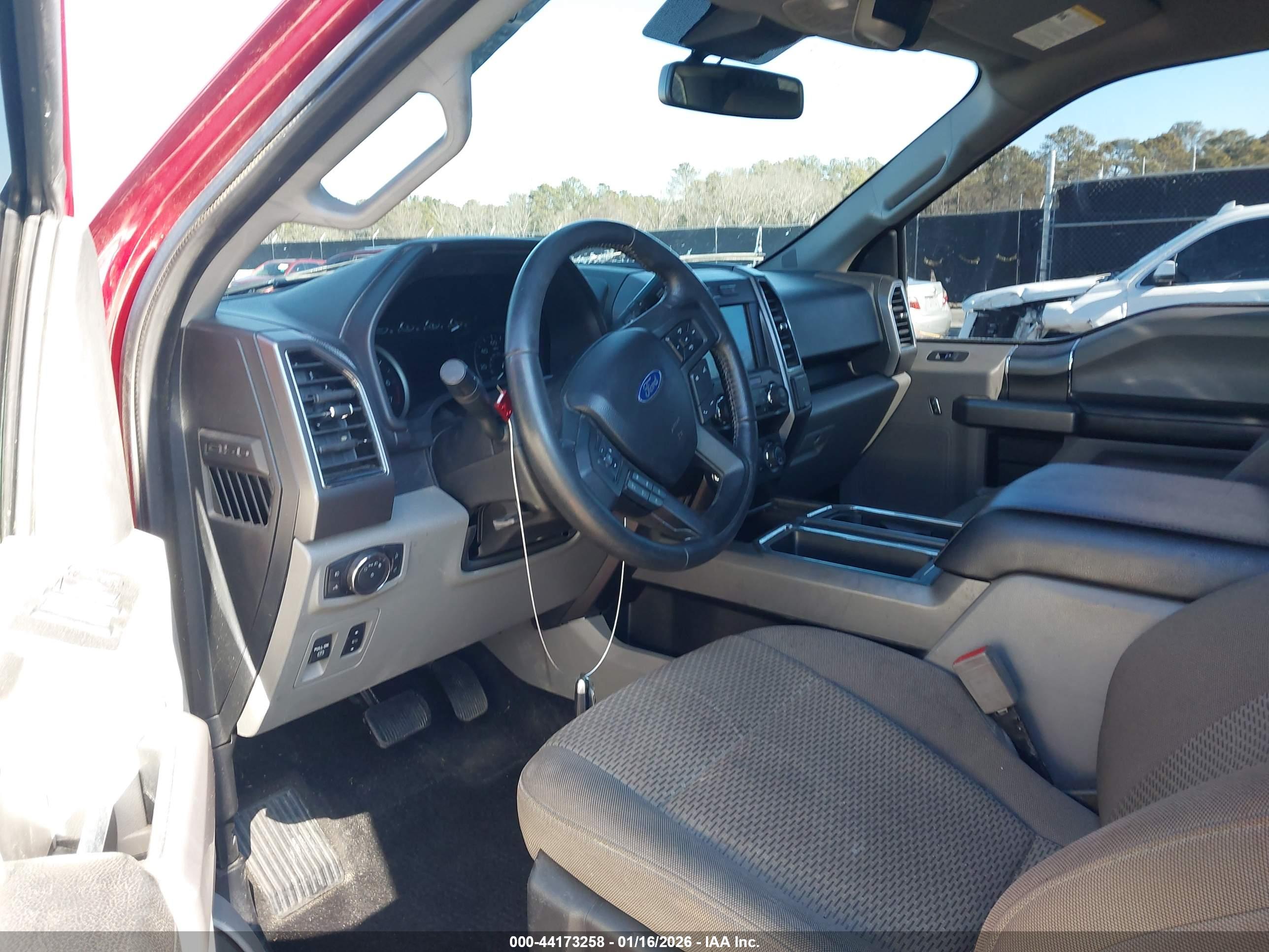 FORD F-150 image 5