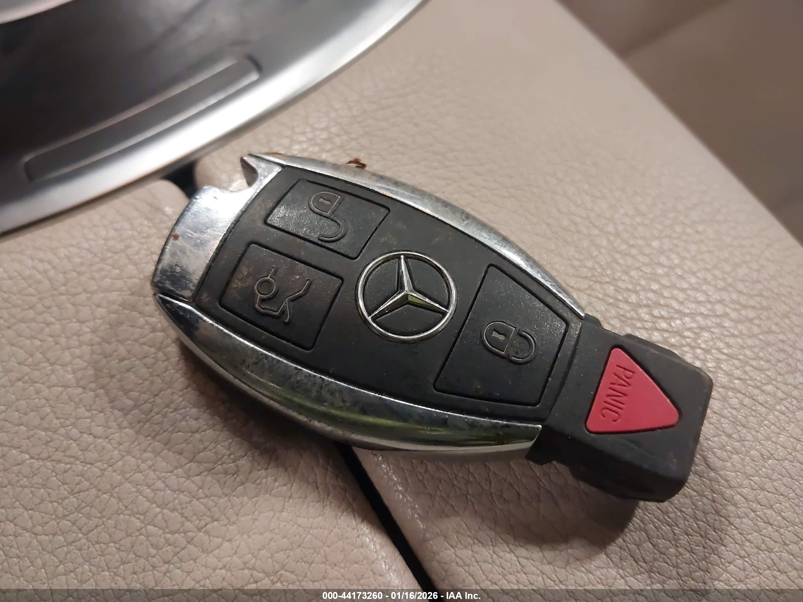 MERCEDES-BENZ GLC image 11