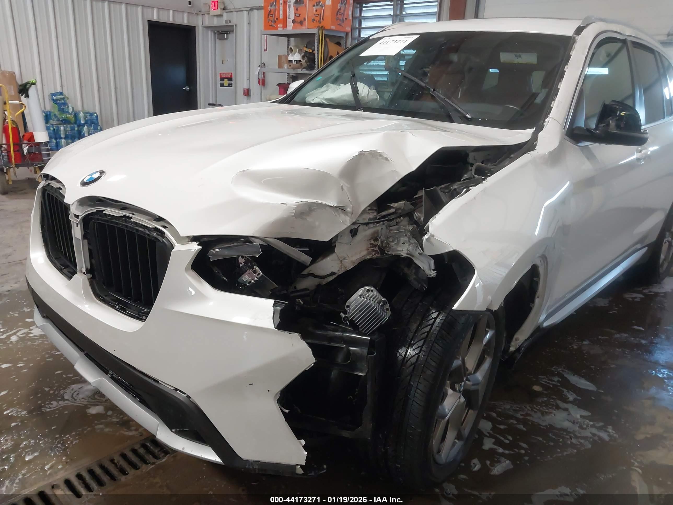 BMW X3 image 6