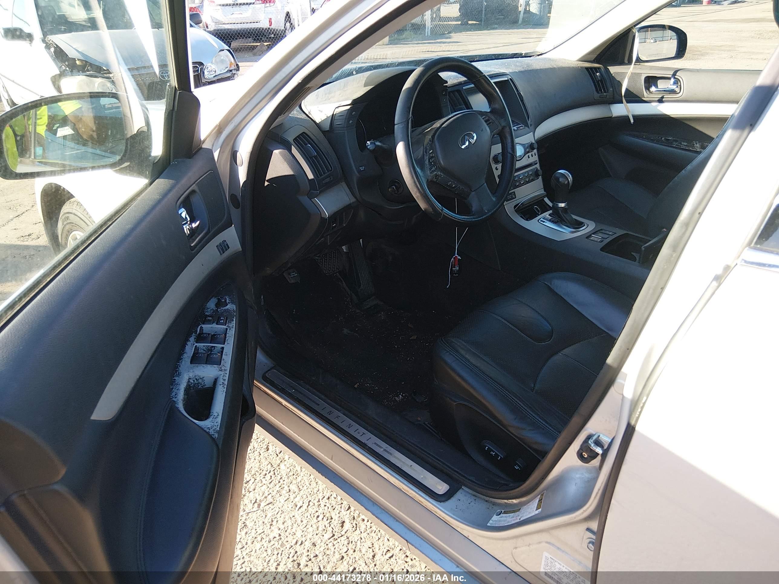 INFINITI G35 image 5