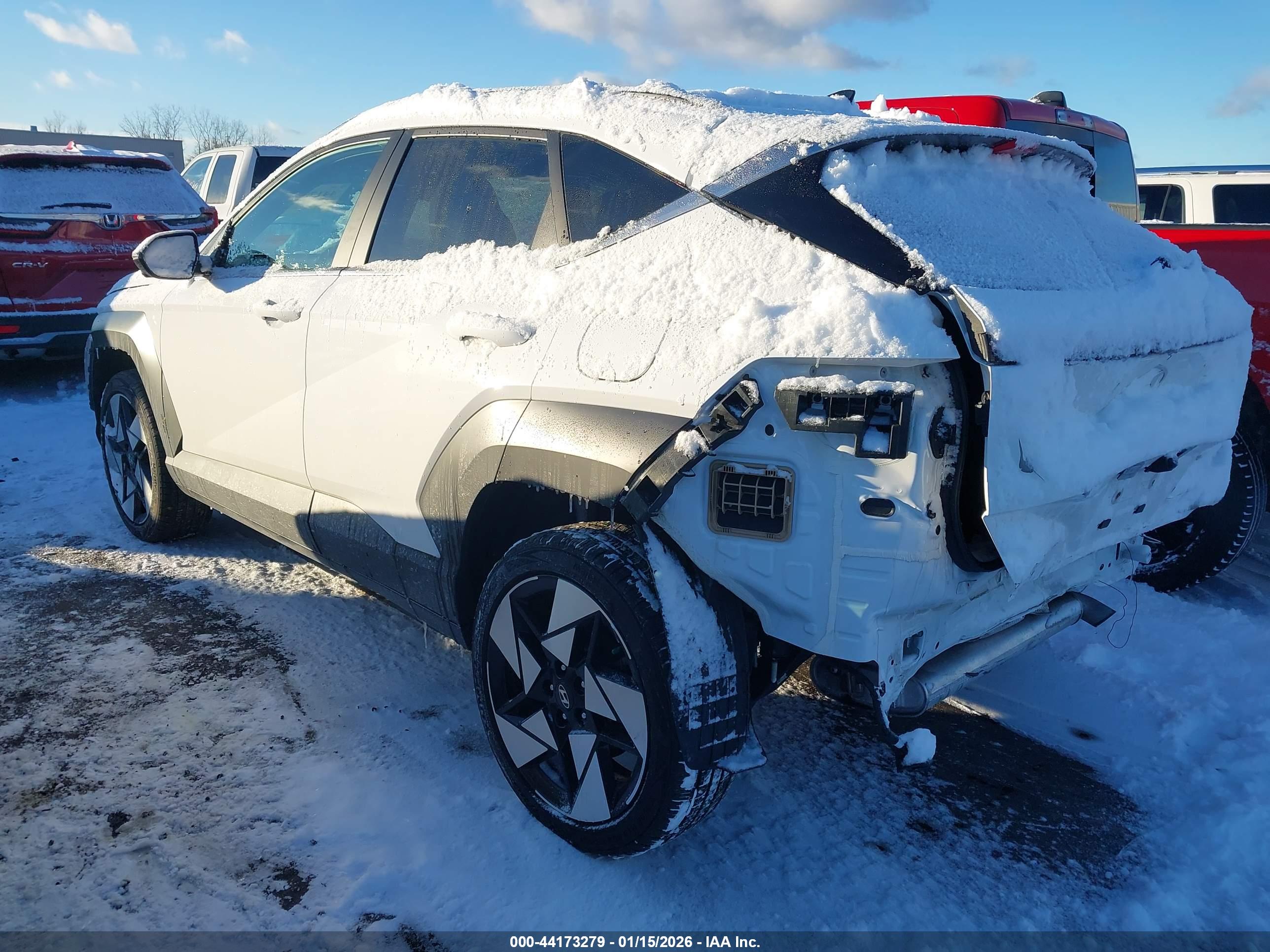 HYUNDAI KONA image 3