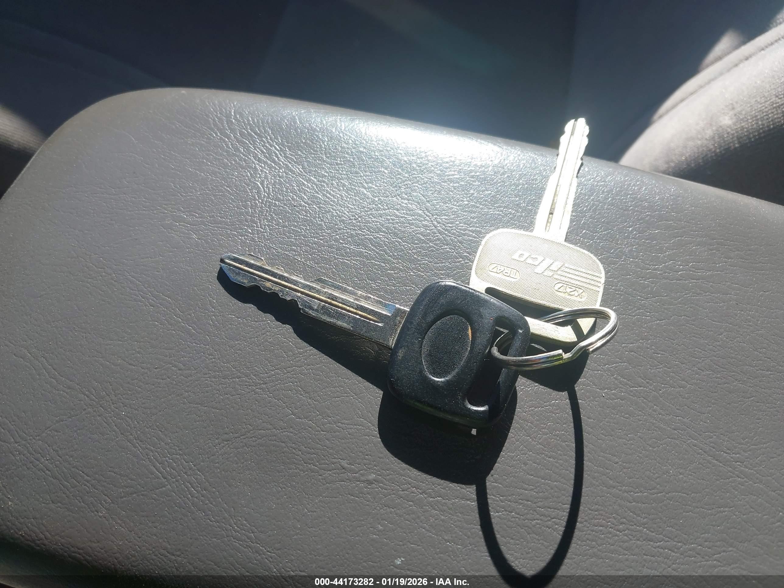 TOYOTA TACOMA image 11