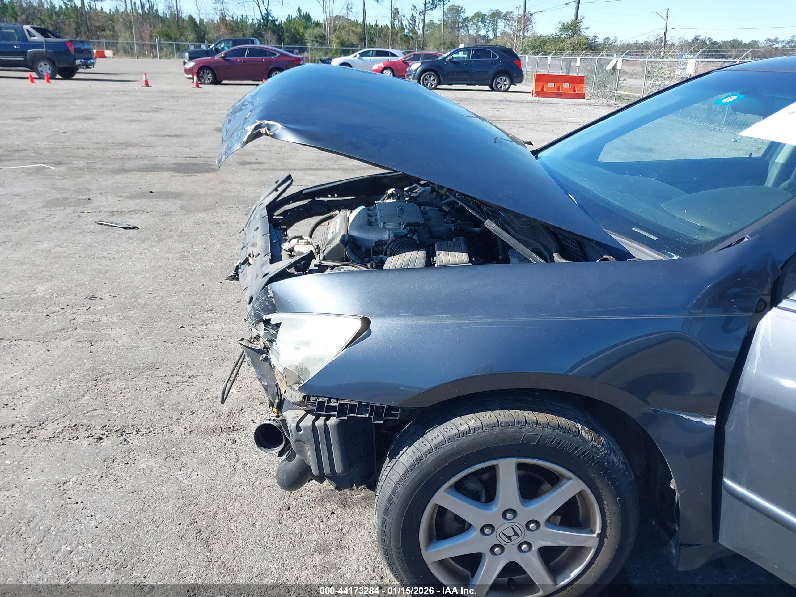 HONDA ACCORD image 6