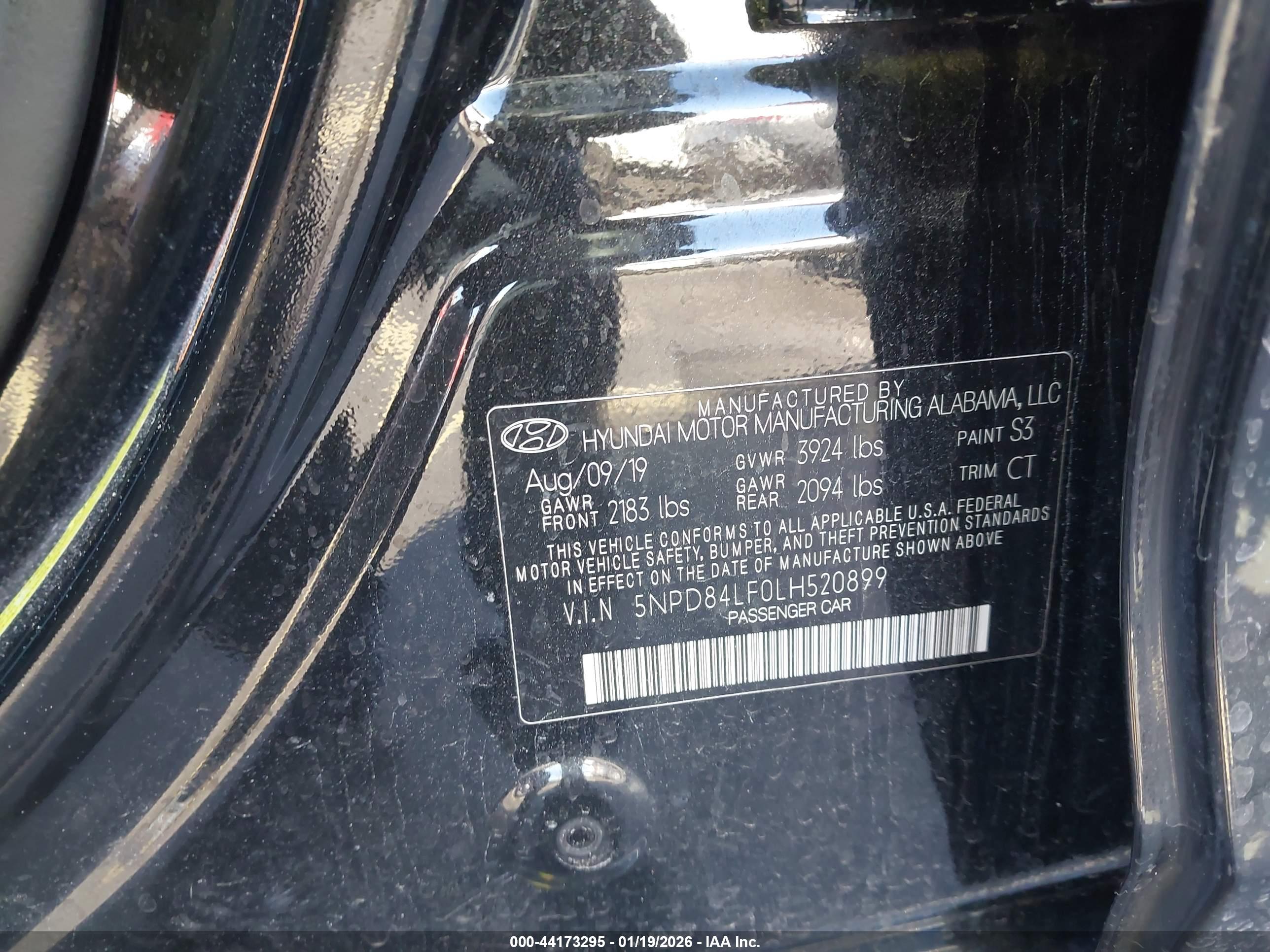 HYUNDAI ELANTRA image 9