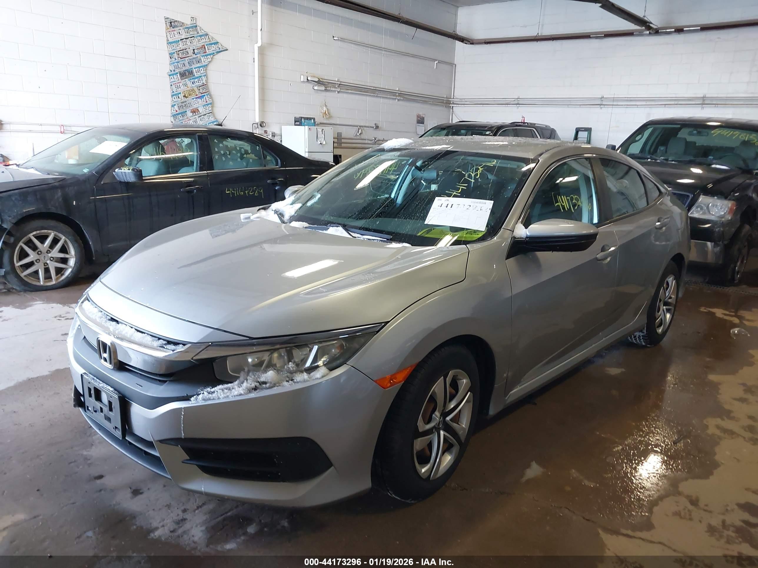 HONDA CIVIC image 2
