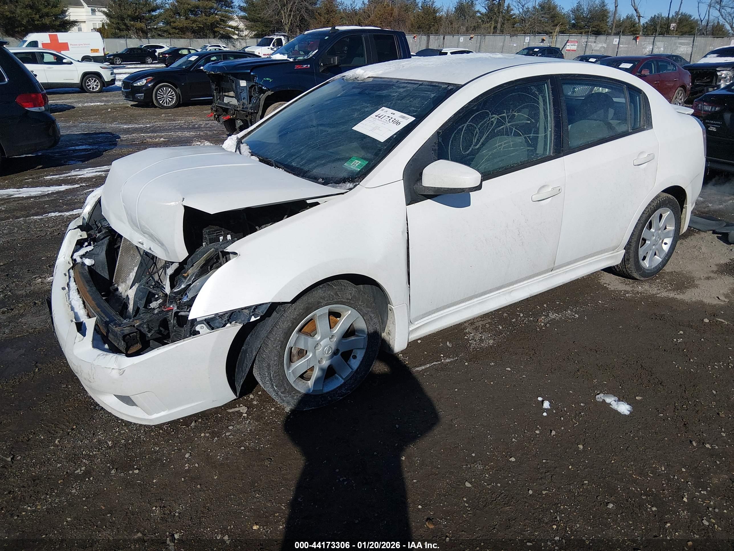 NISSAN SENTRA image 2
