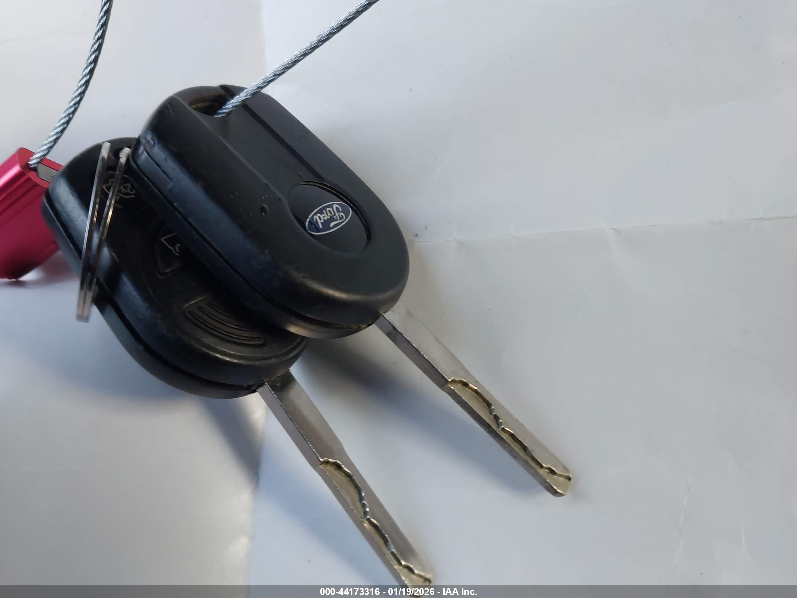 FORD FOCUS image 11