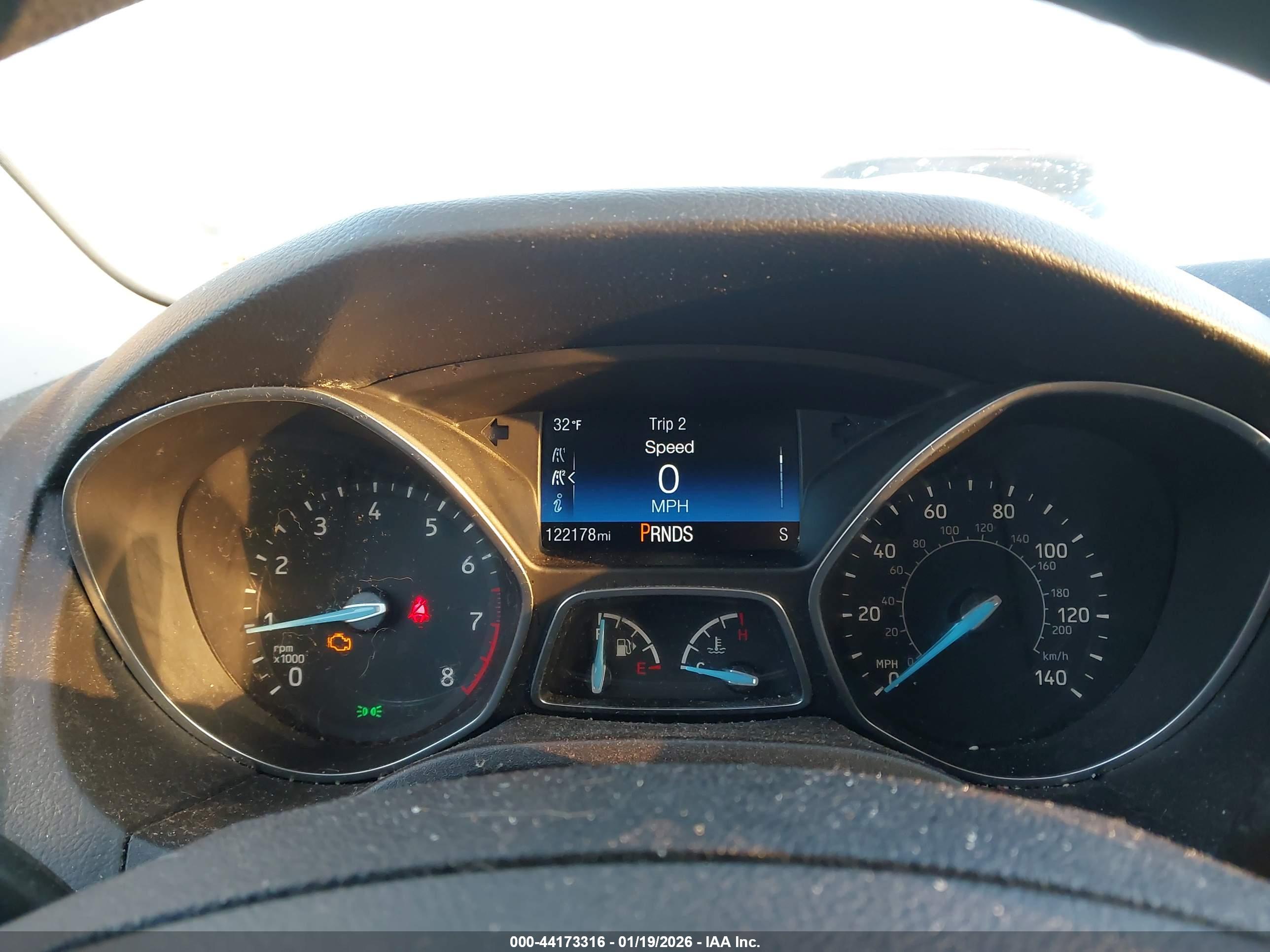 FORD FOCUS image 7