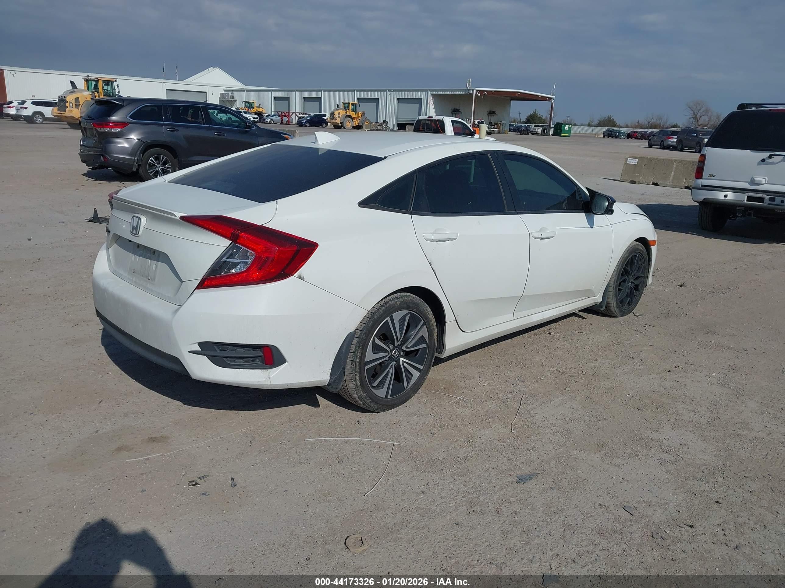 HONDA CIVIC image 4