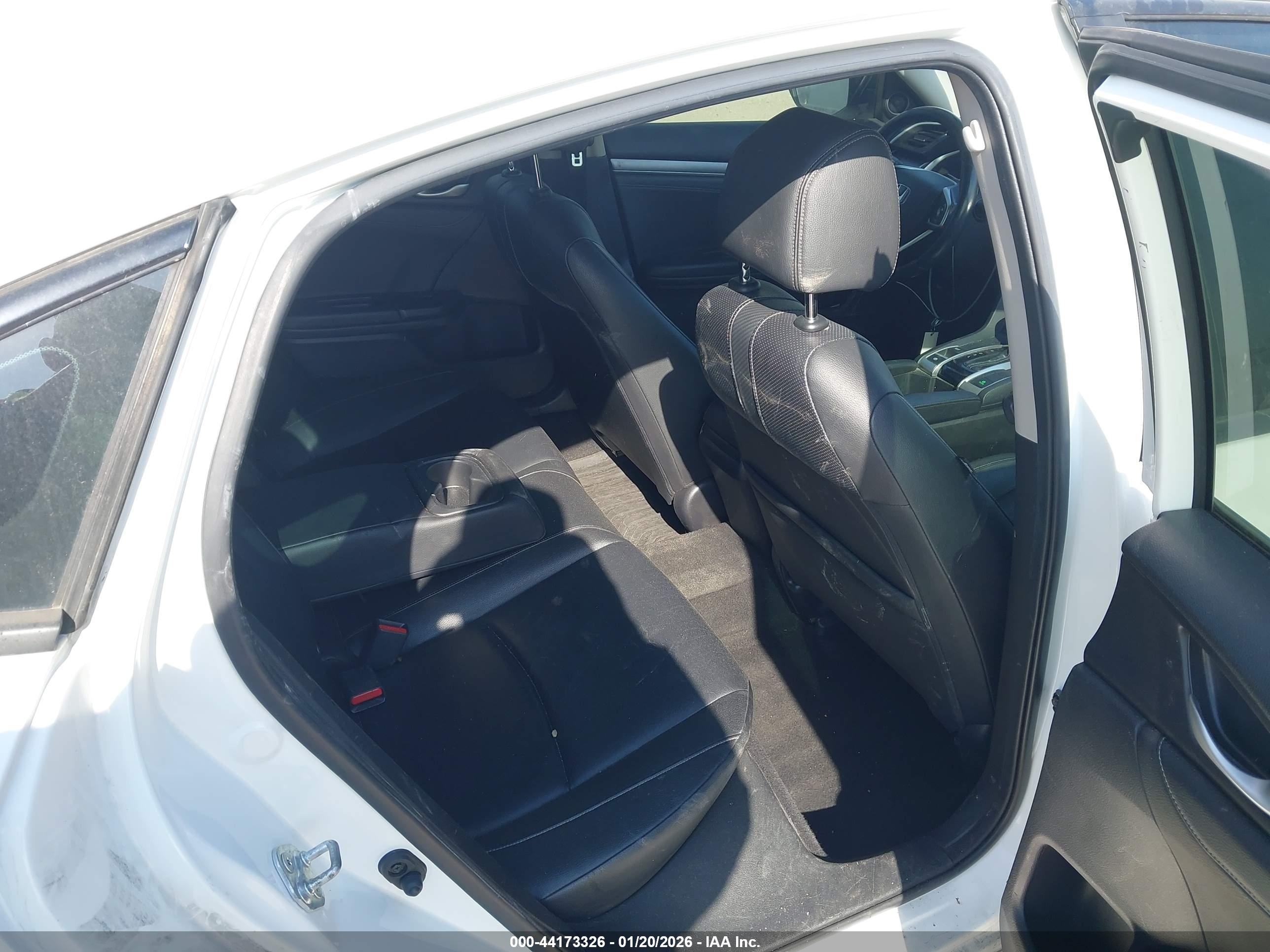 HONDA CIVIC image 8