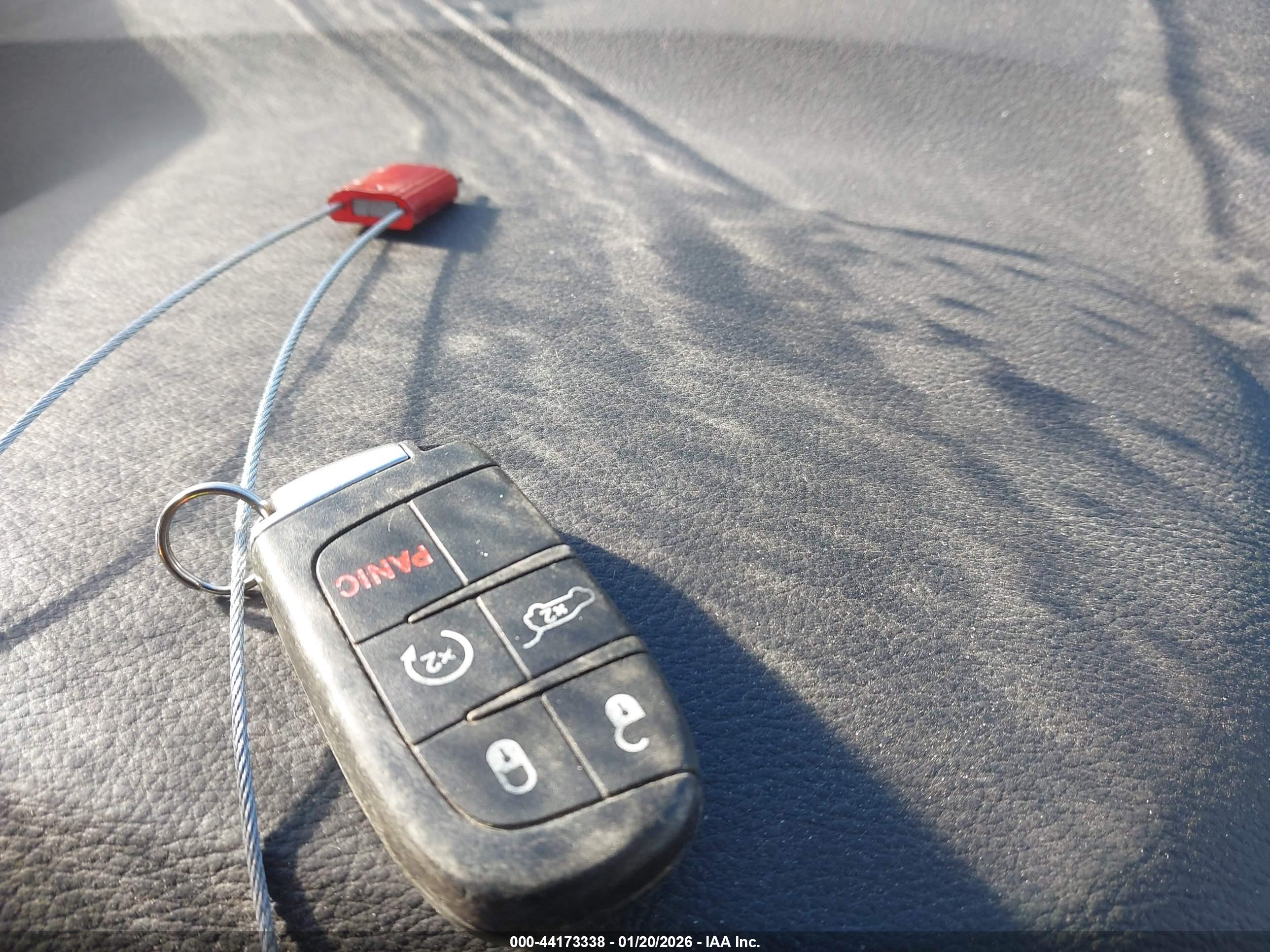 JEEP GRAND image 11