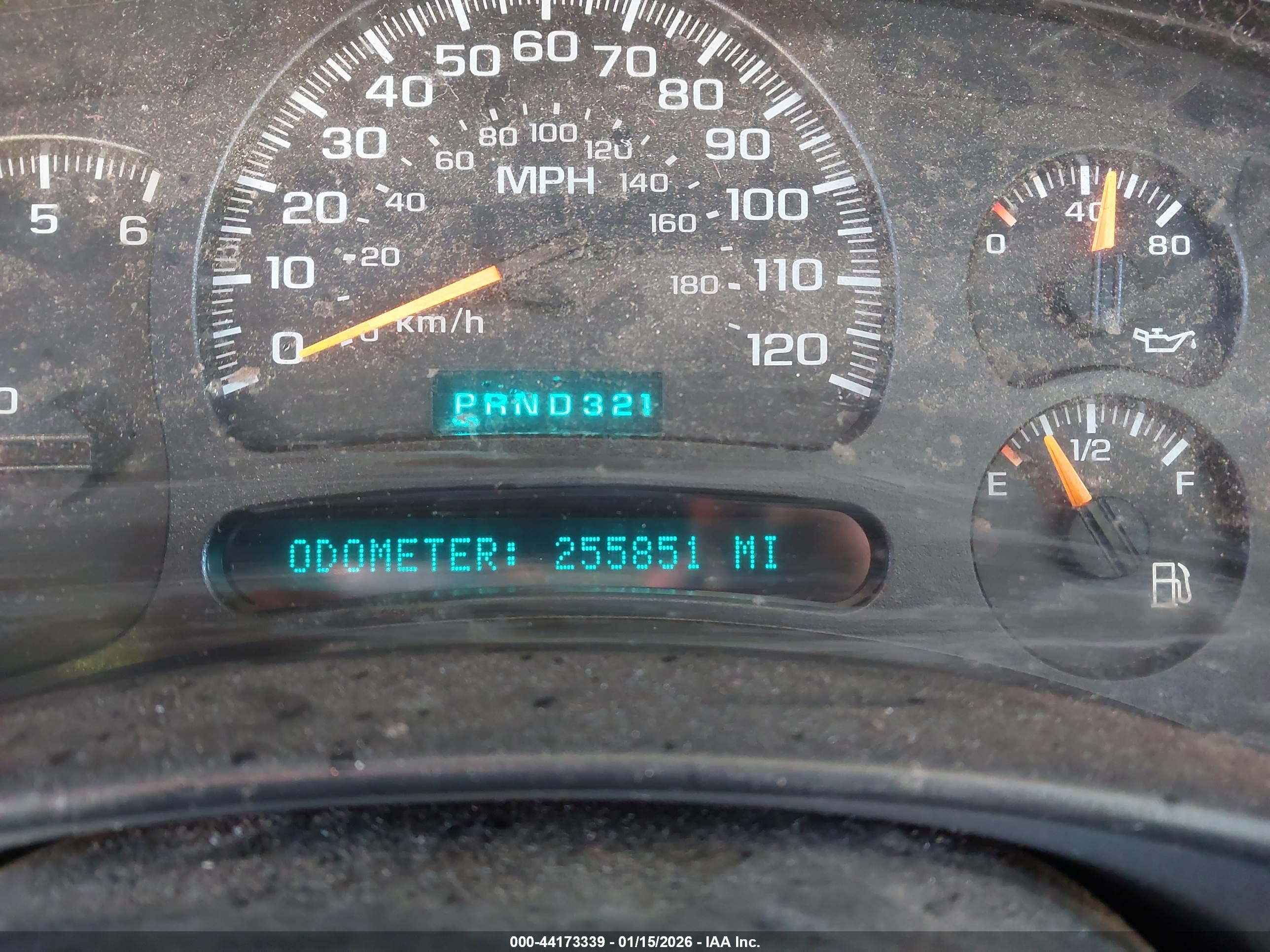 CHEVROLET SUBURBAN image 7