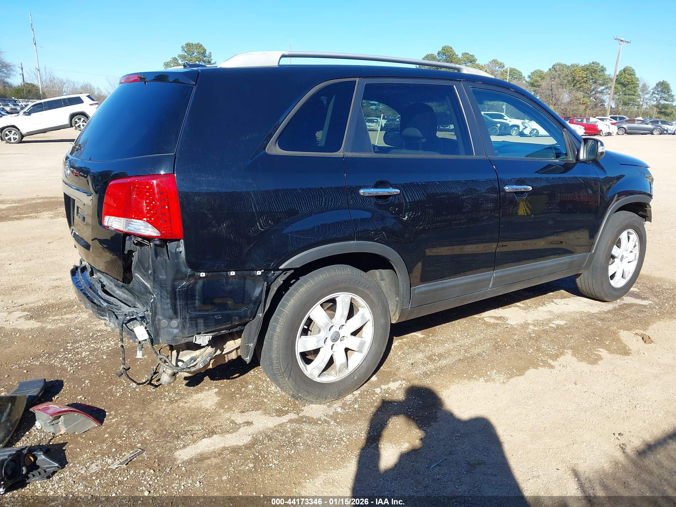 KIA SORENTO image 4