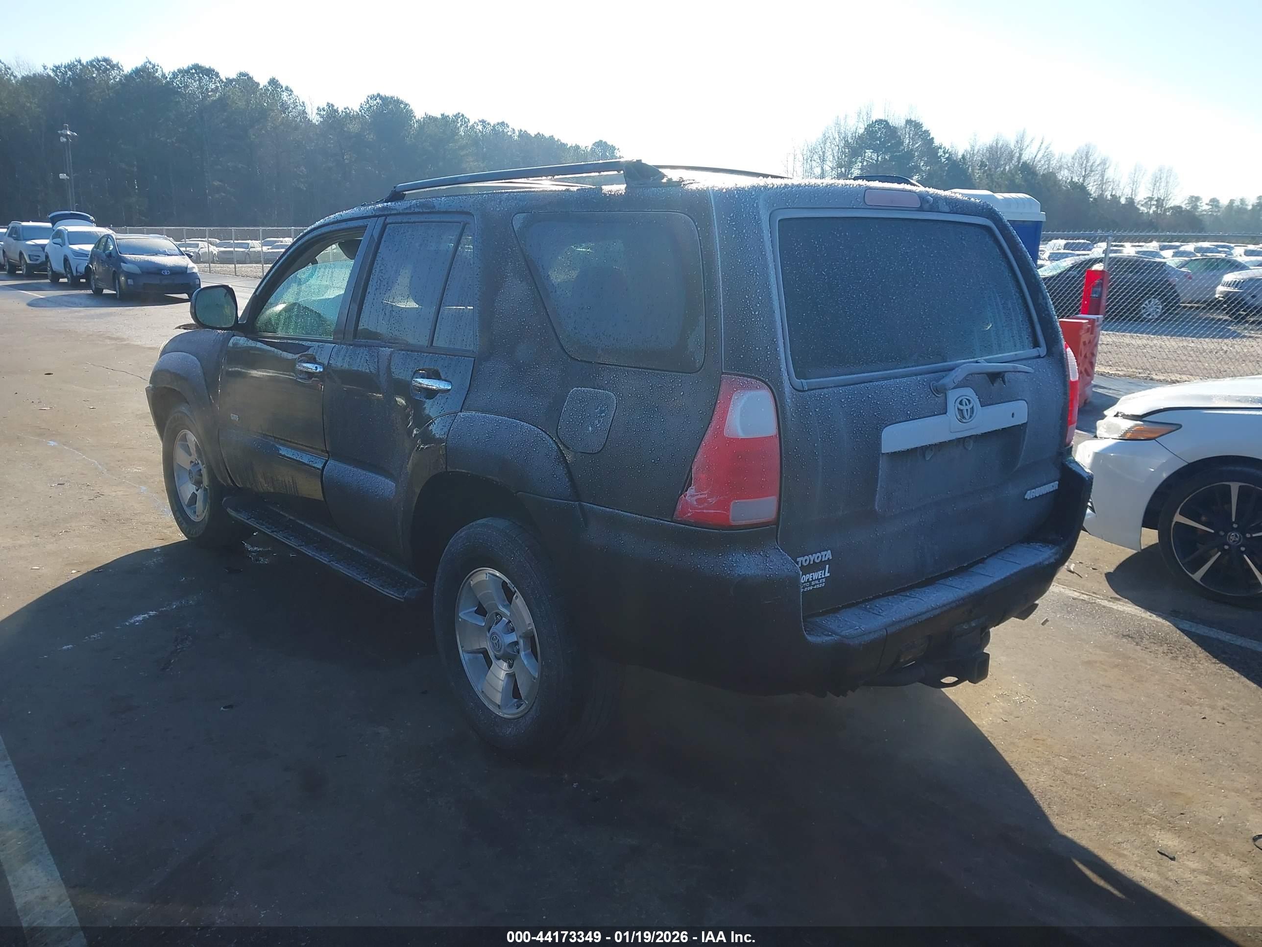 TOYOTA 4RUNNER image 3