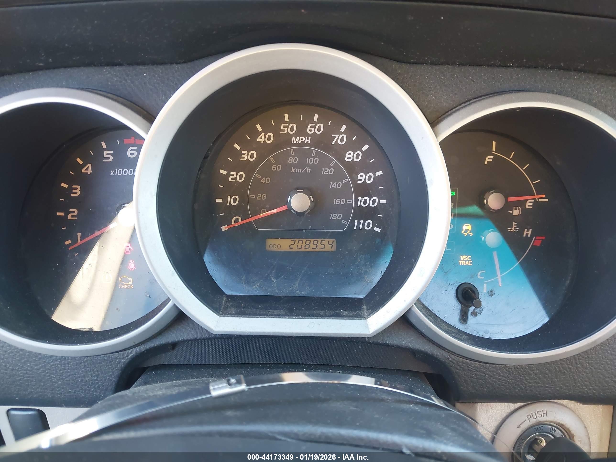TOYOTA 4RUNNER image 7