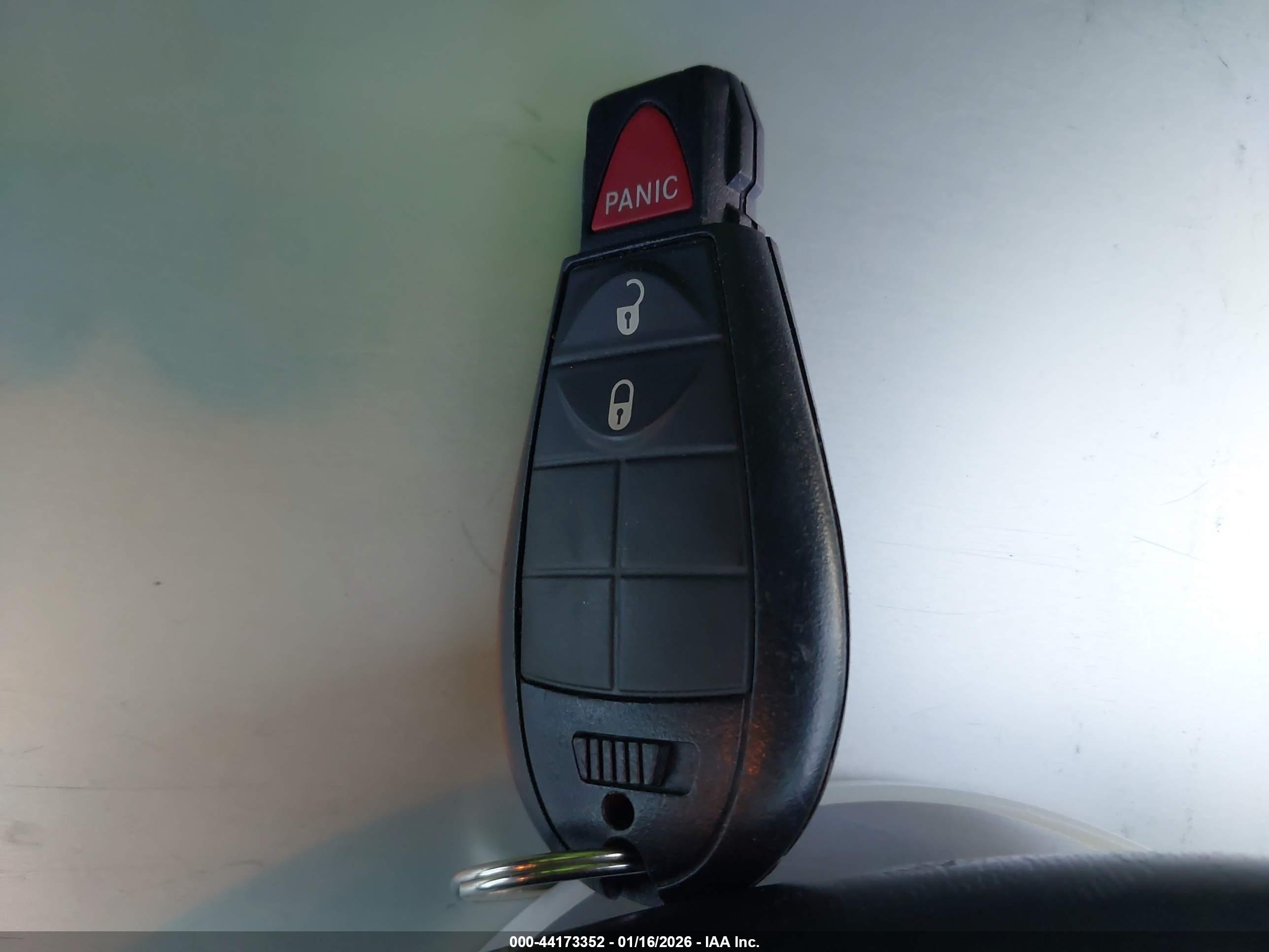 JEEP CHEROKEE image 11