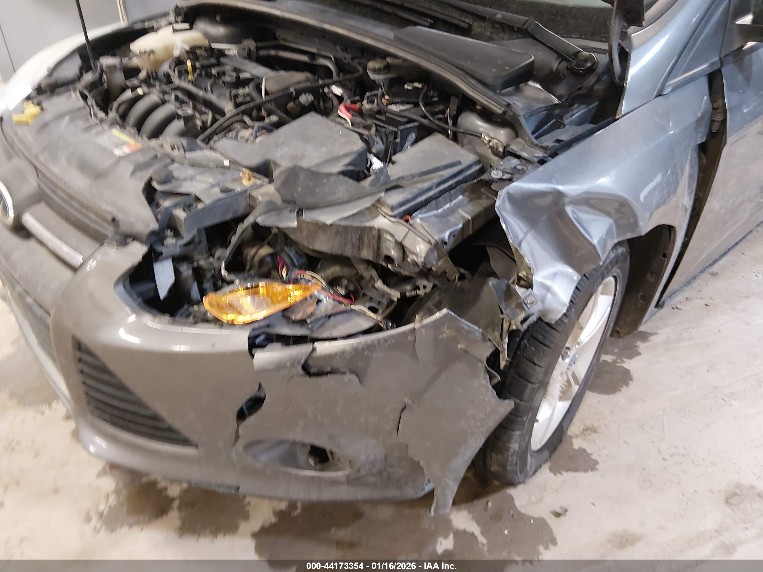 FORD FOCUS image 6