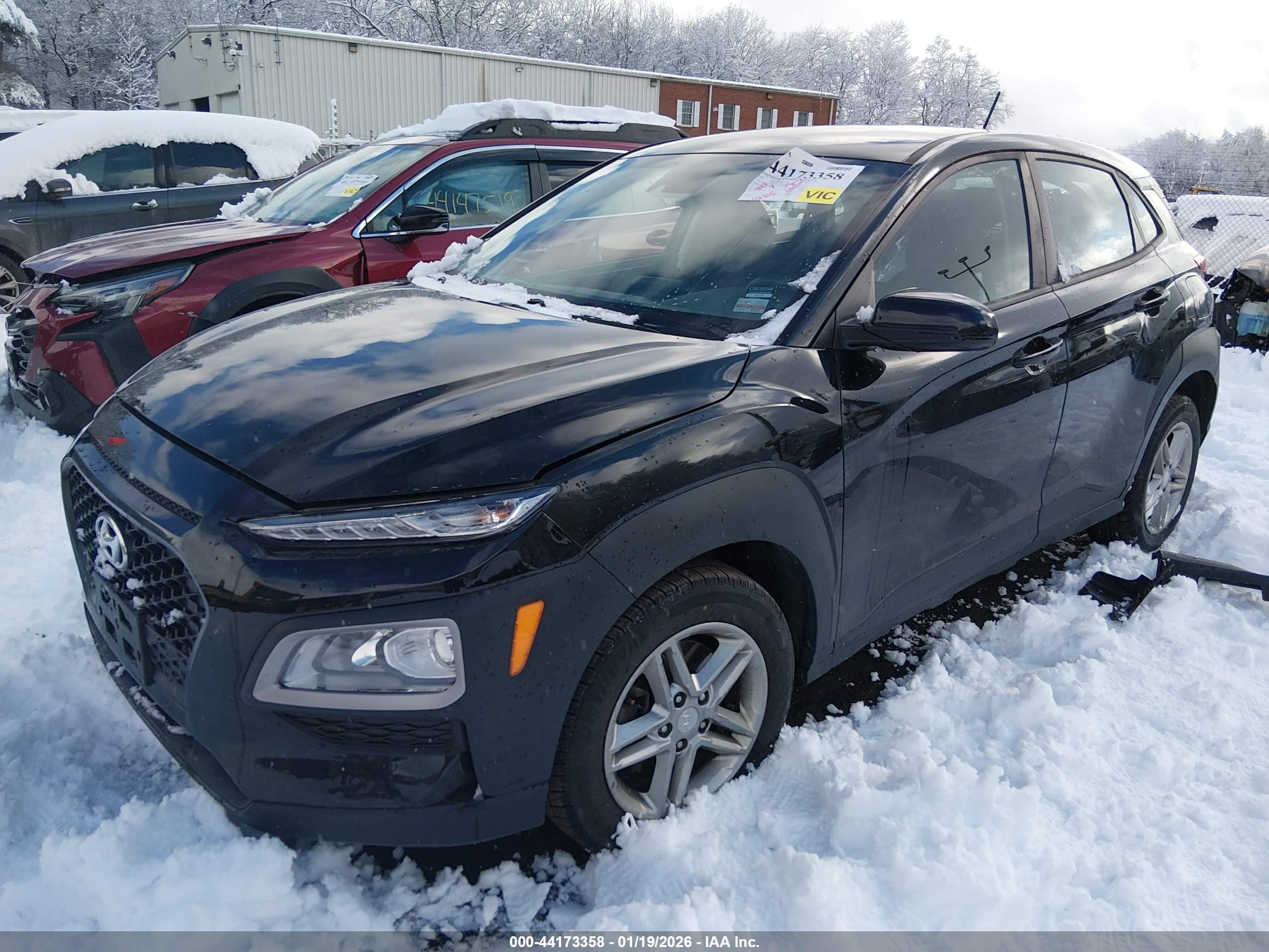 HYUNDAI KONA image 2