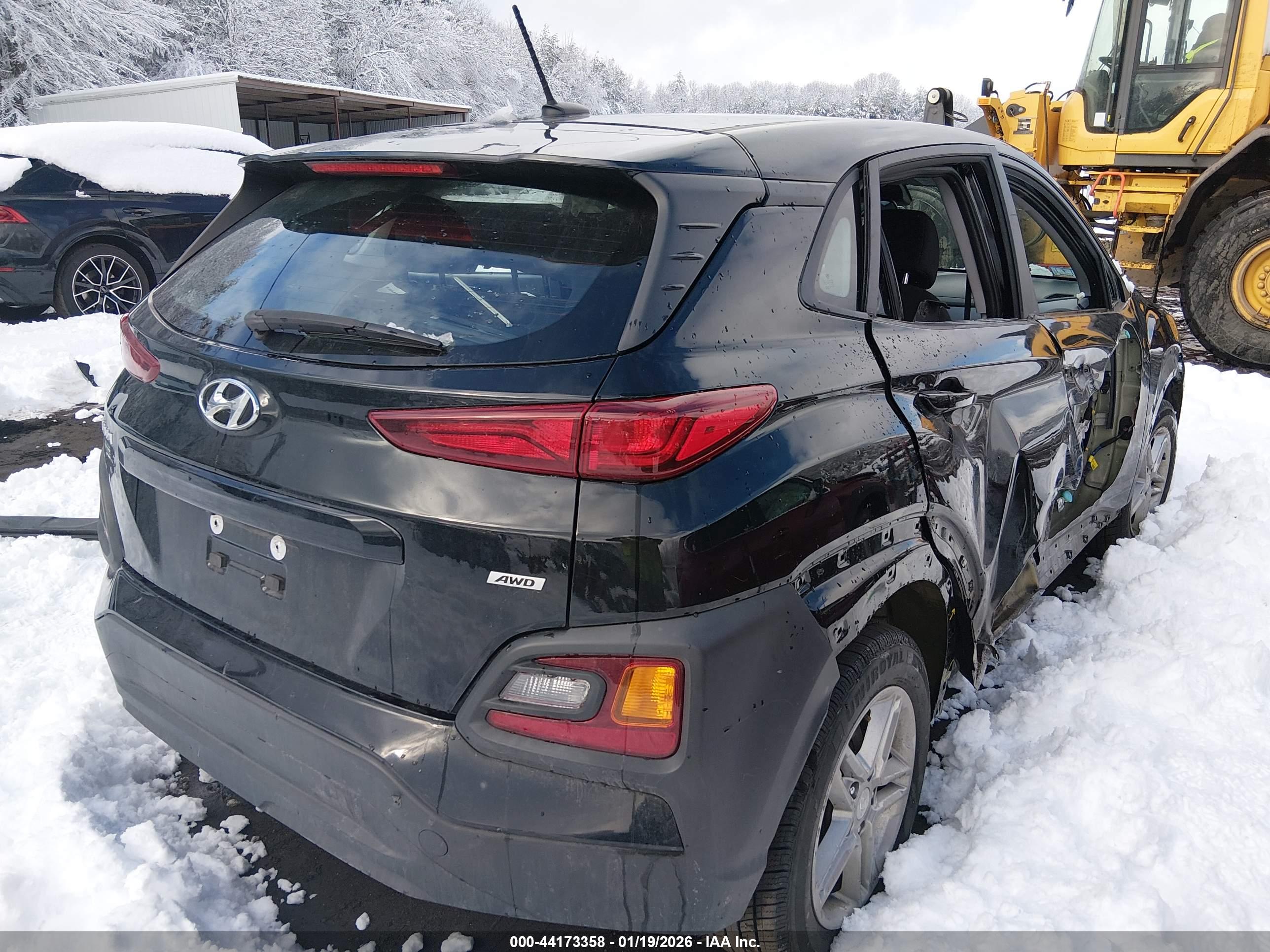 HYUNDAI KONA image 4