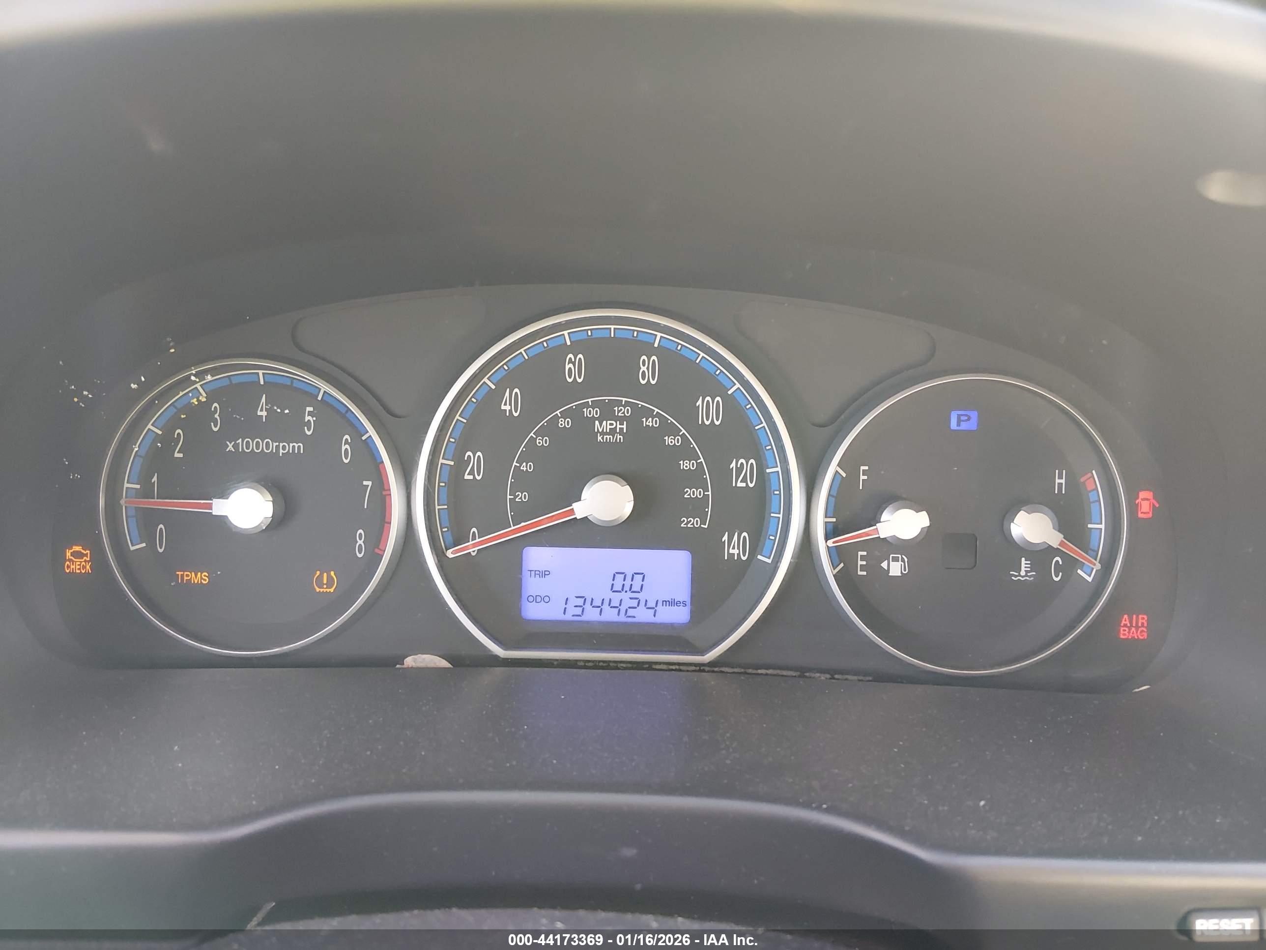 HYUNDAI SANTA image 7
