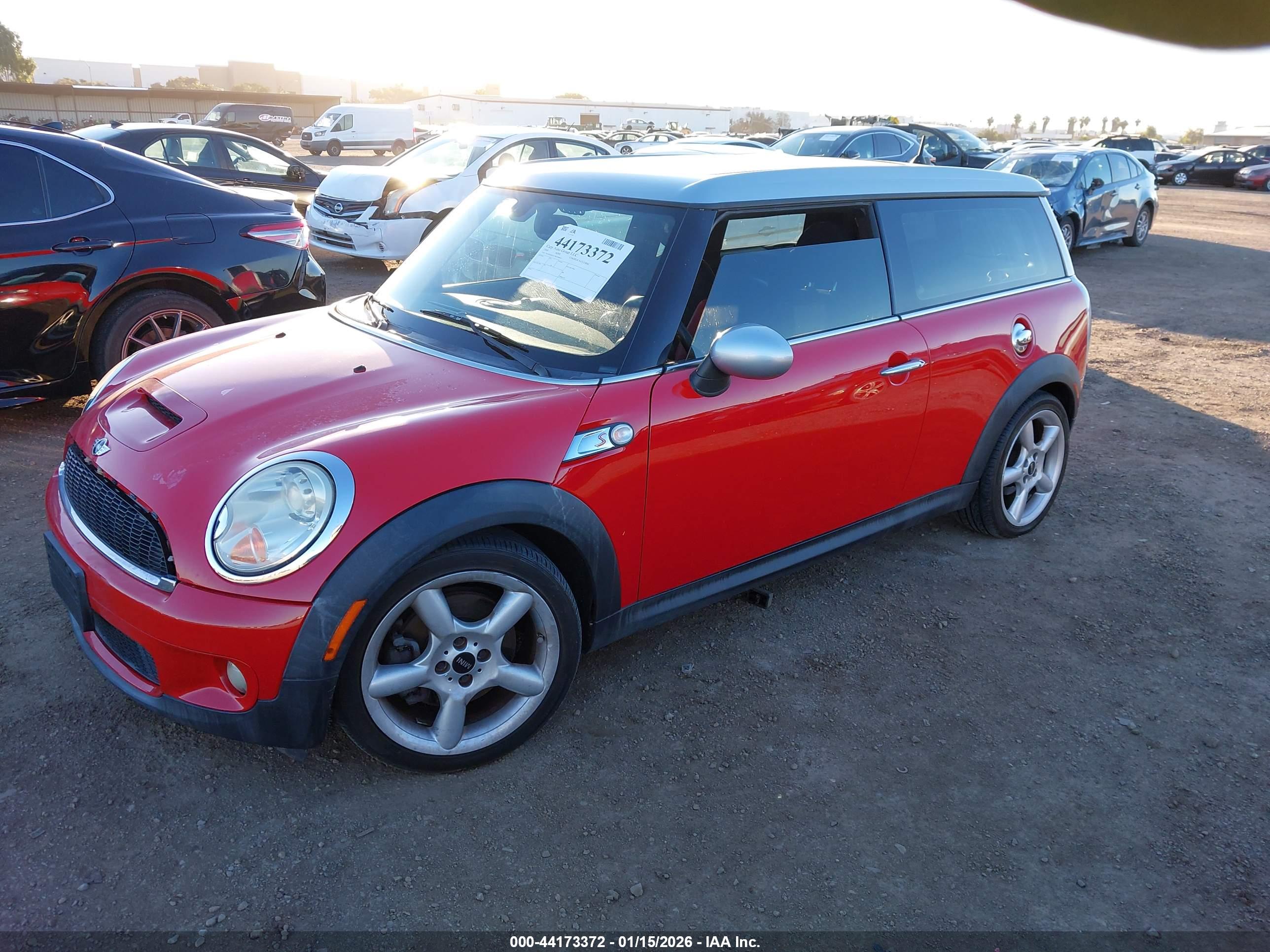 MINI COOPER image 2