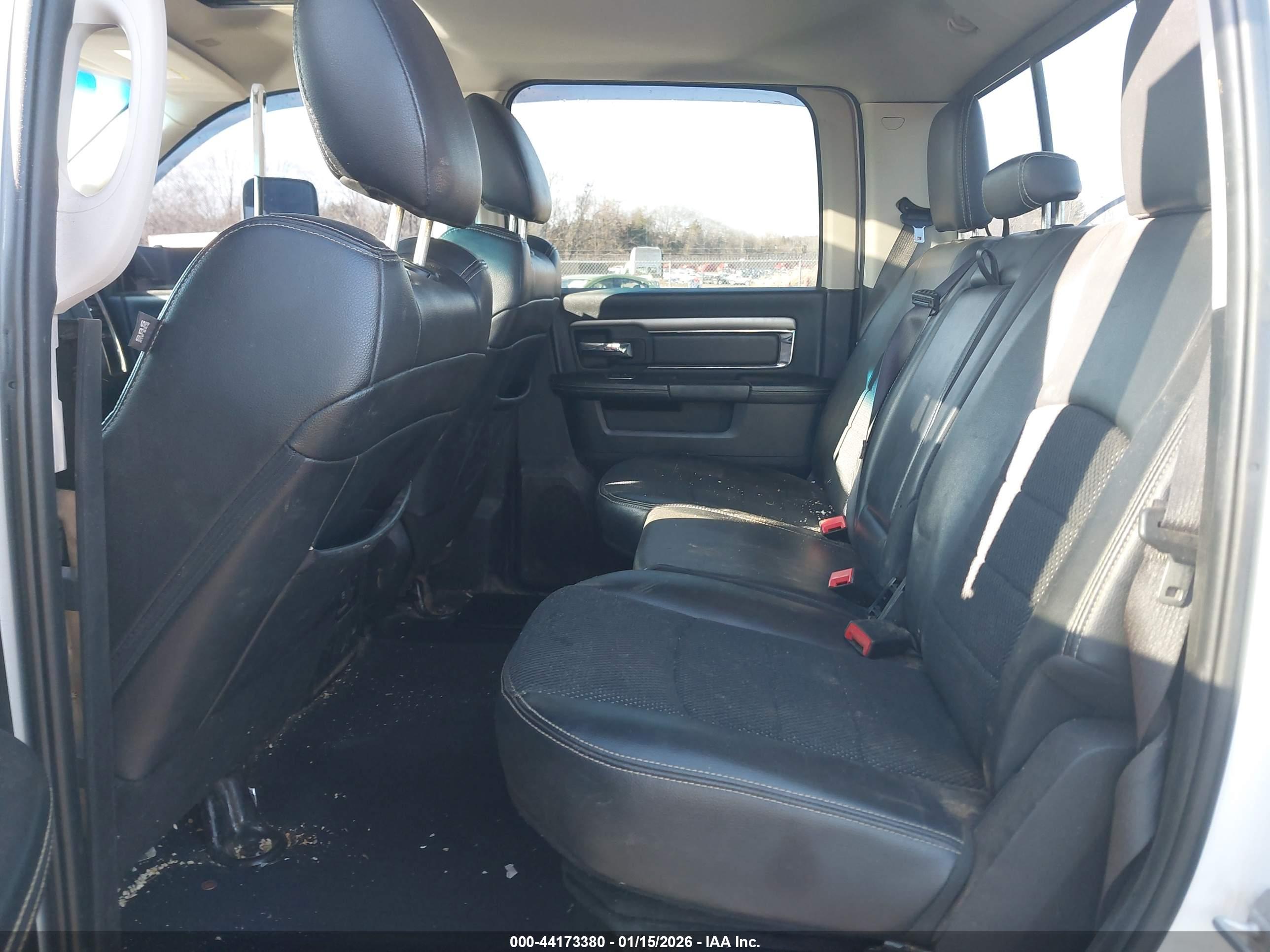 RAM 3500 image 8
