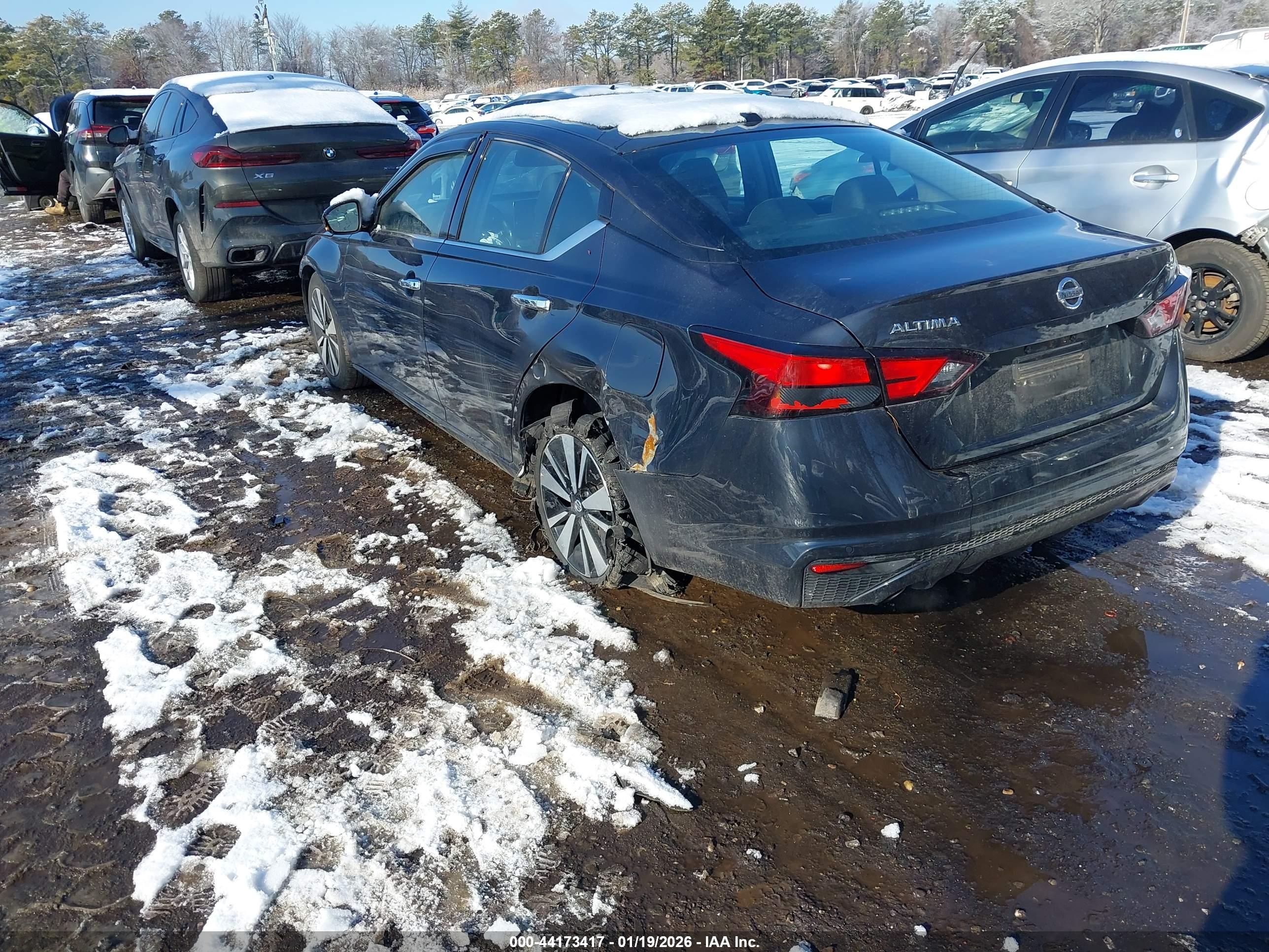 NISSAN ALTIMA image 3