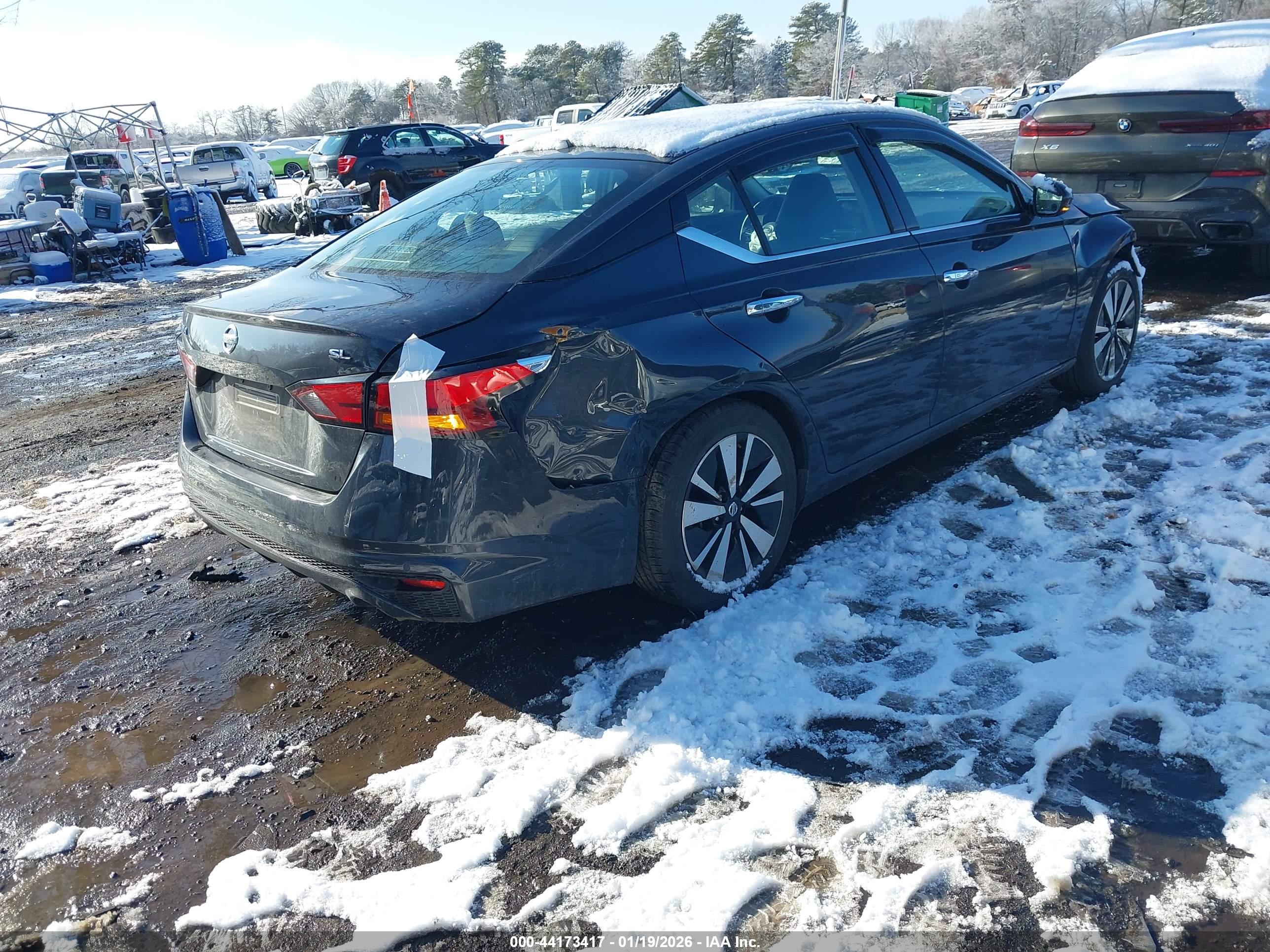 NISSAN ALTIMA image 4