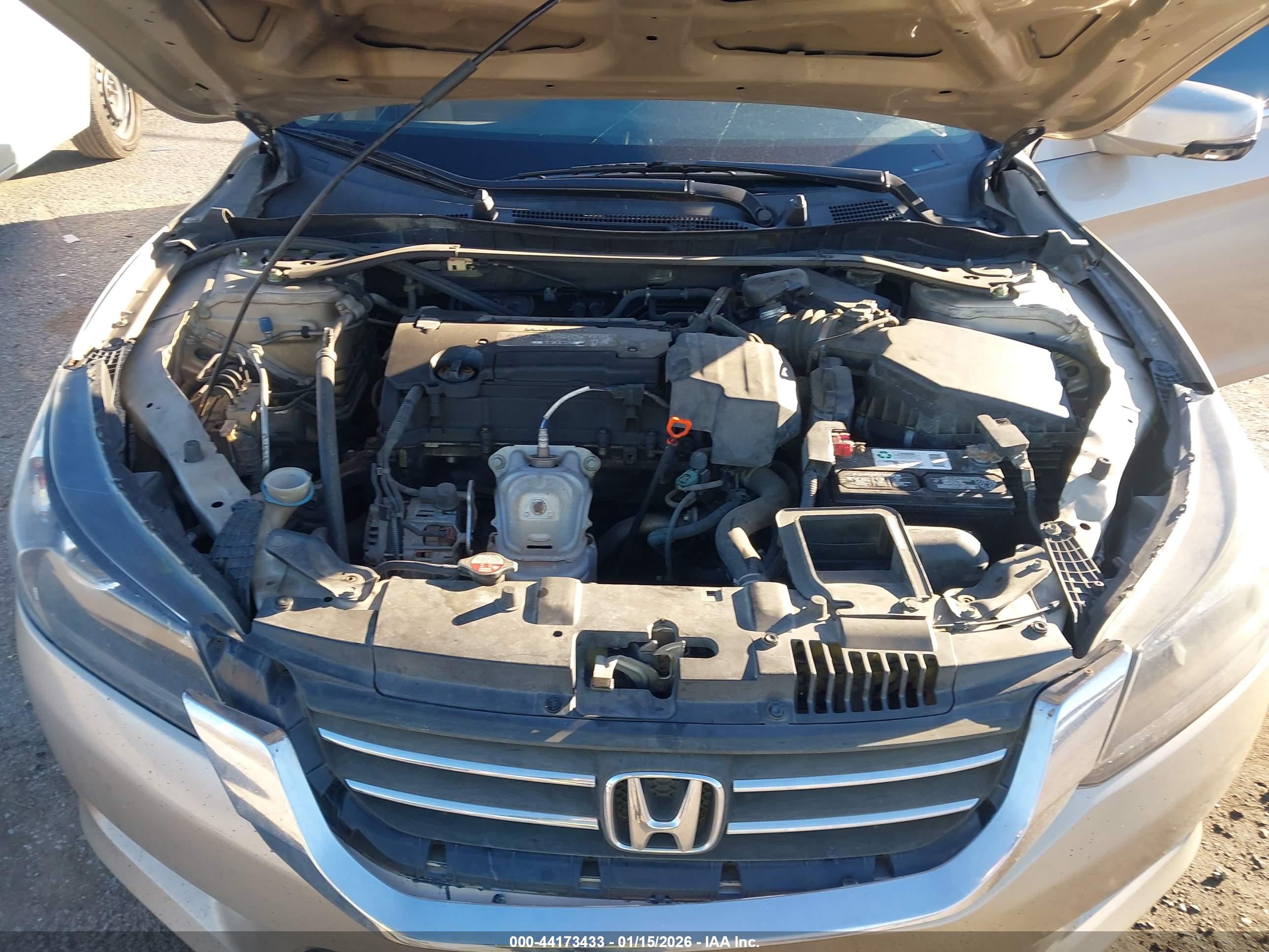 HONDA ACCORD image 10