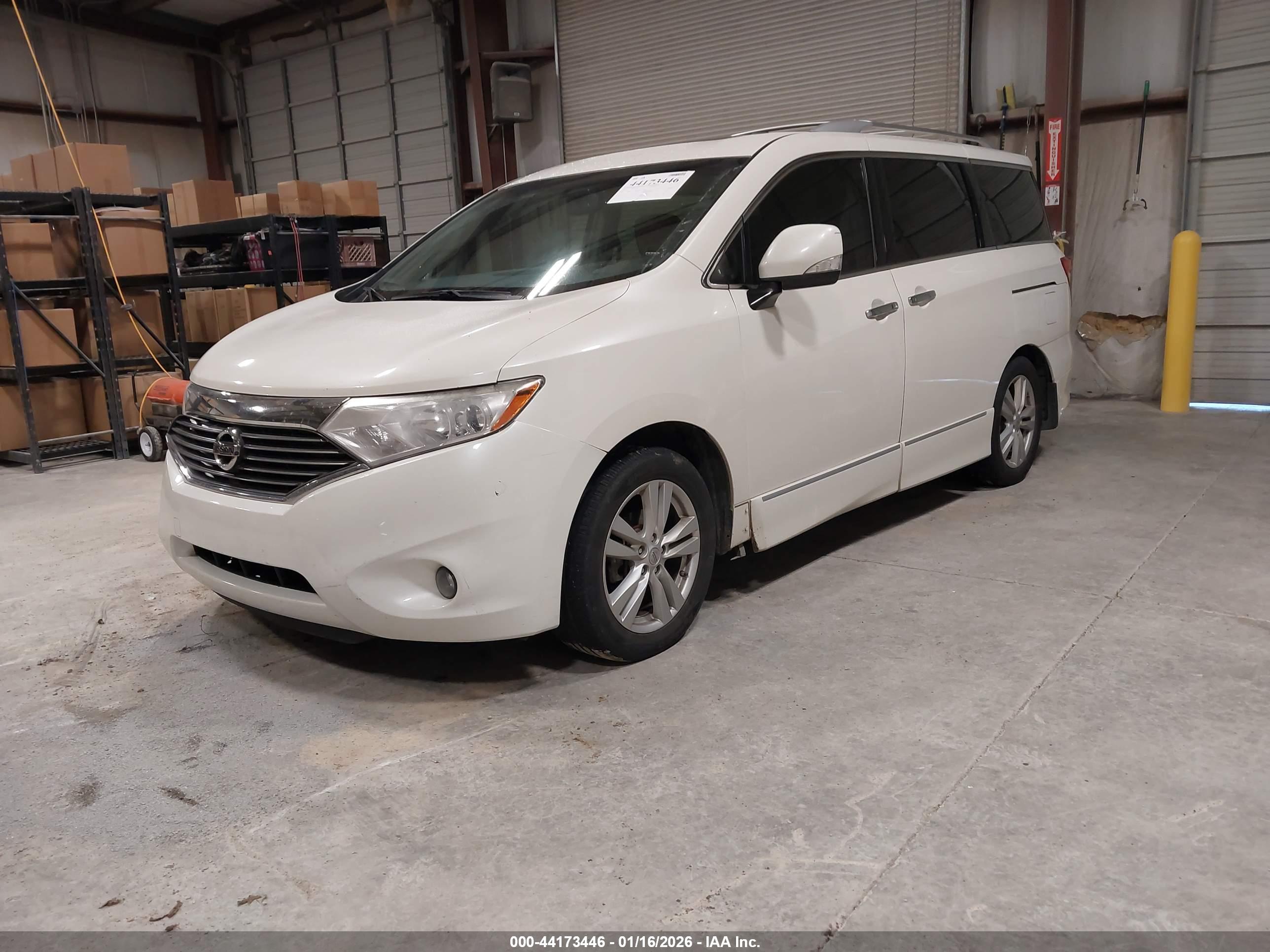 NISSAN QUEST image 2