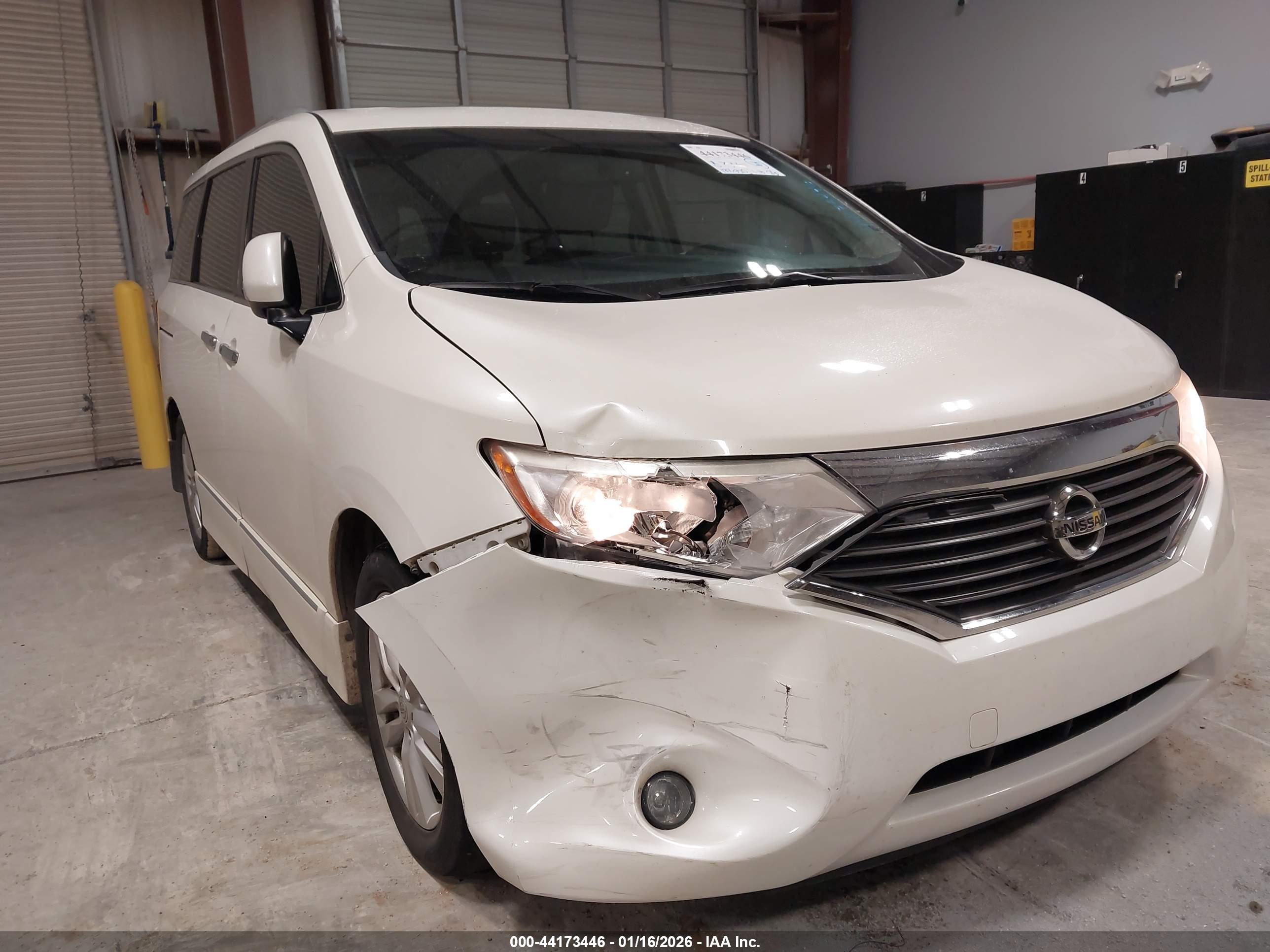 NISSAN QUEST image 6