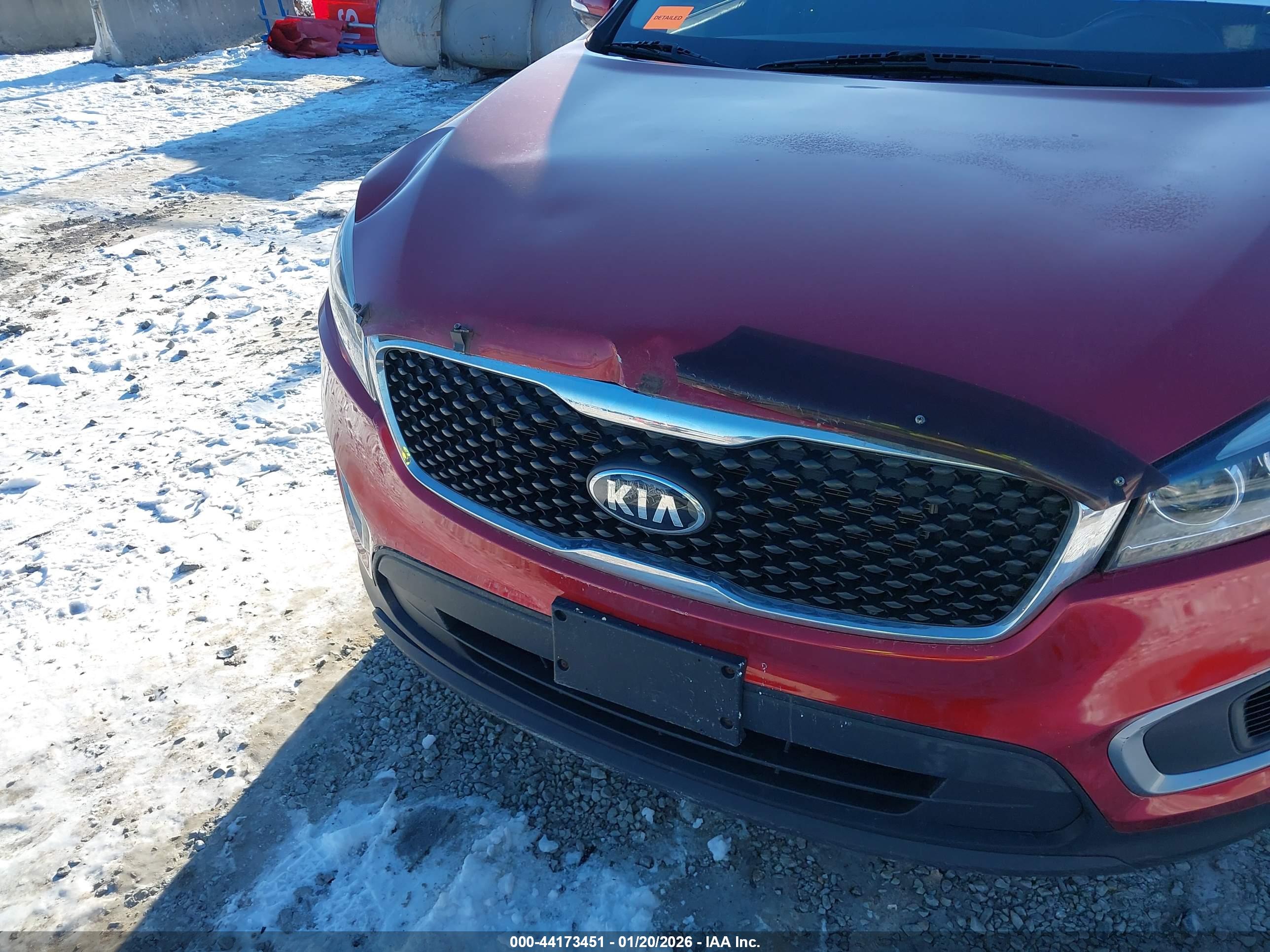 KIA SORENTO image 6