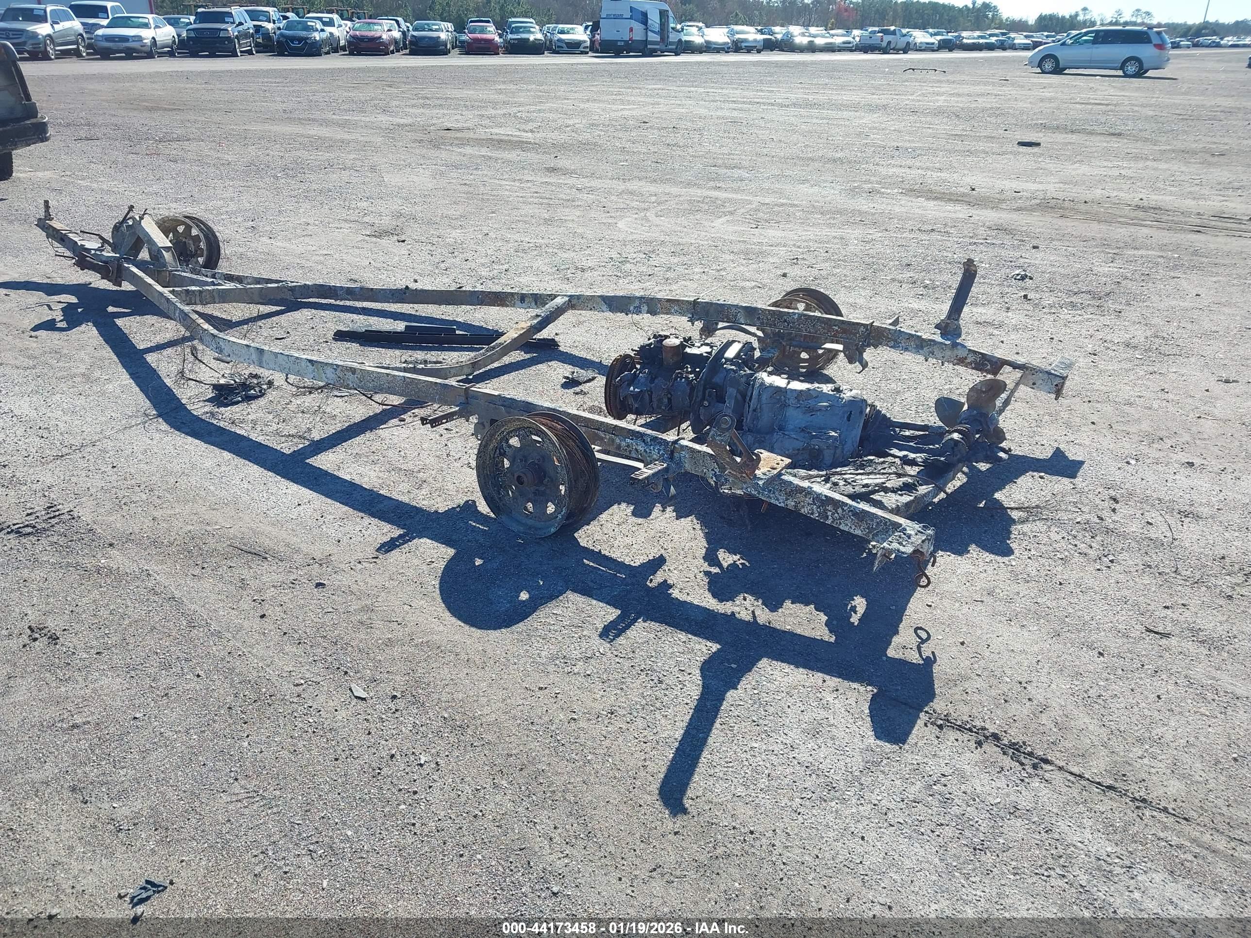 LOWE OTHER image 3