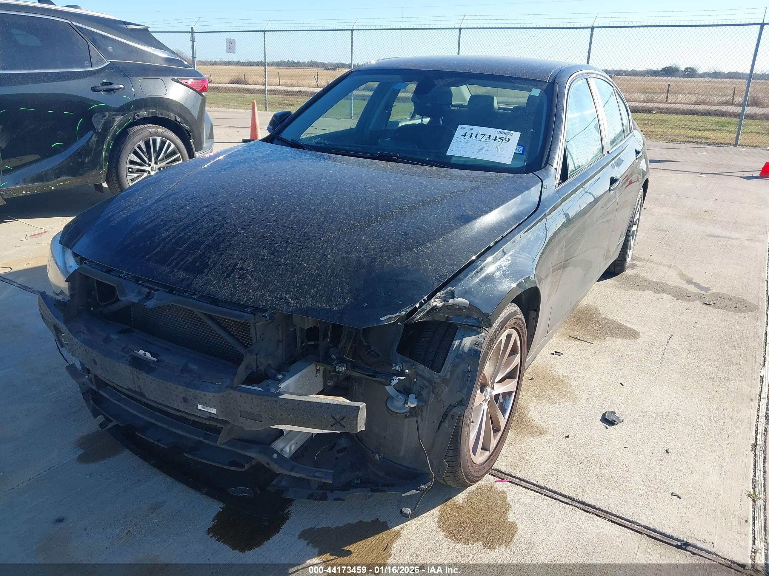 BMW 320I image 6