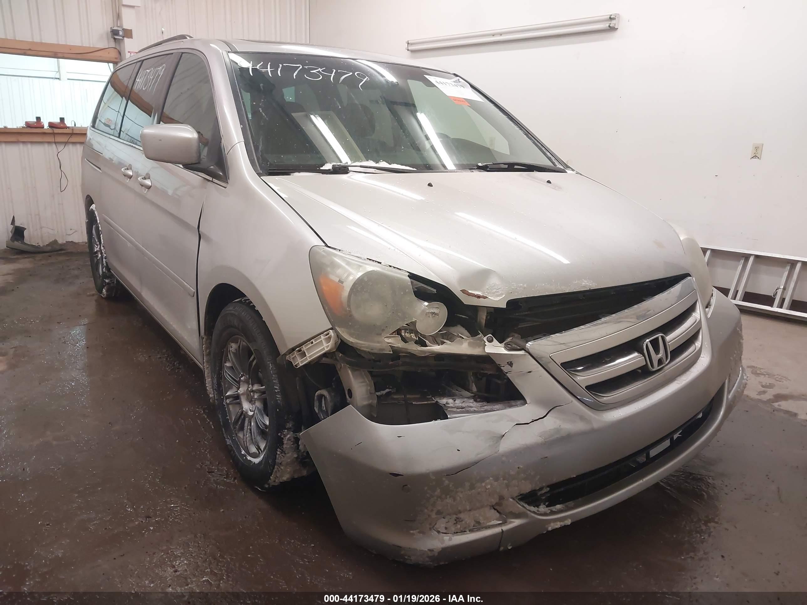 HONDA ODYSSEY image 6