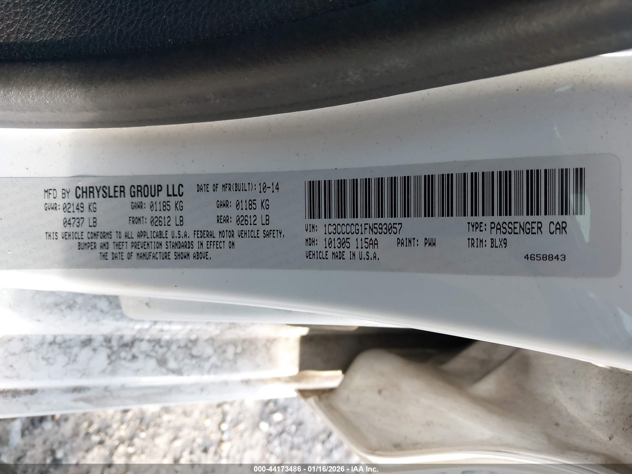 CHRYSLER 200 image 9