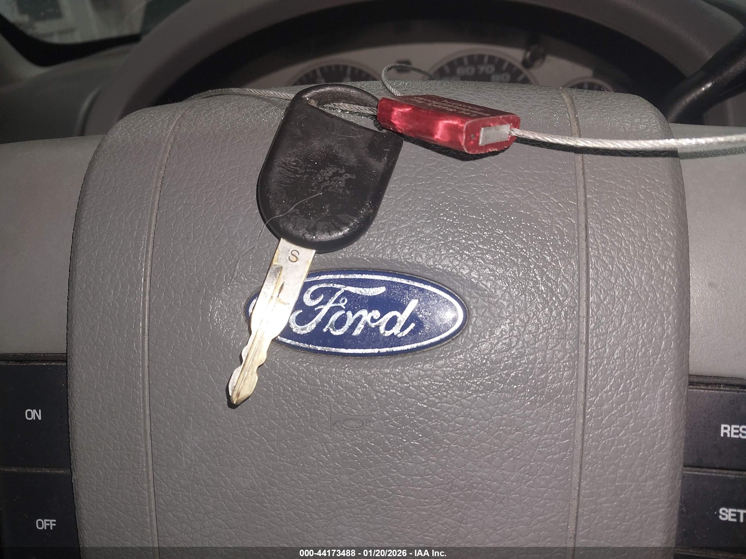 FORD F-150 image 11