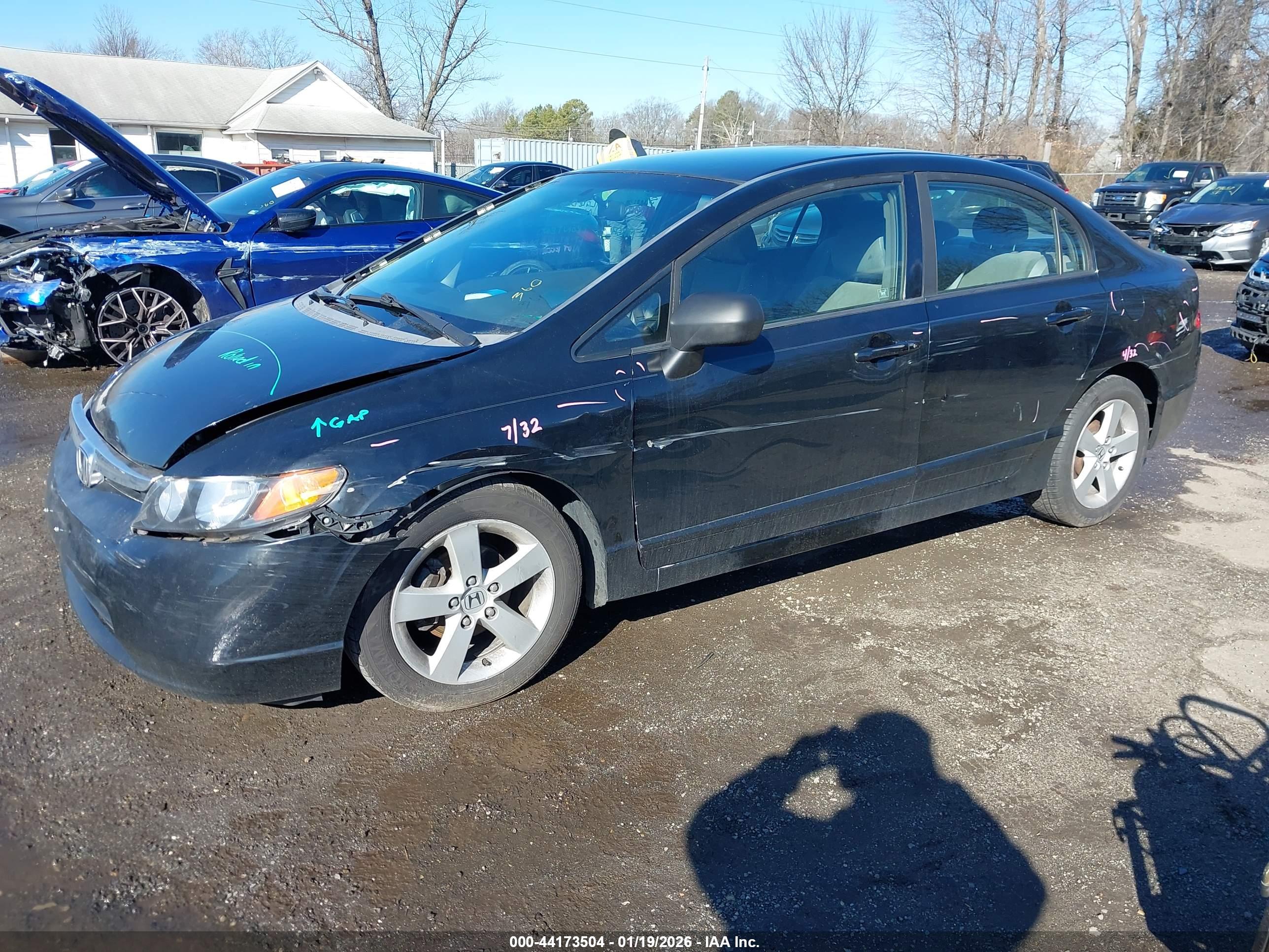 HONDA CIVIC image 2