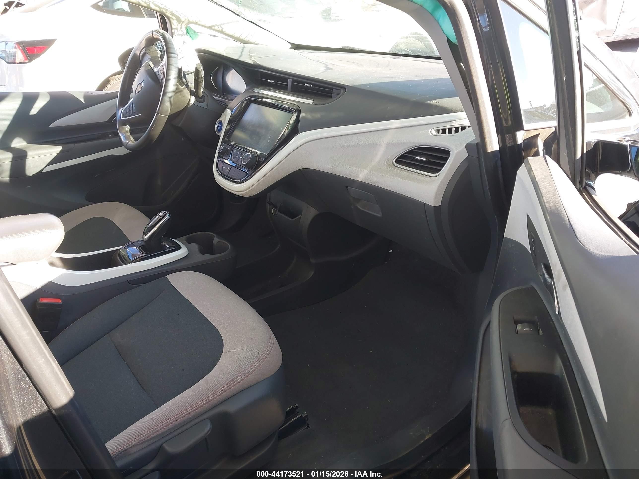 CHEVROLET BOLT image 5