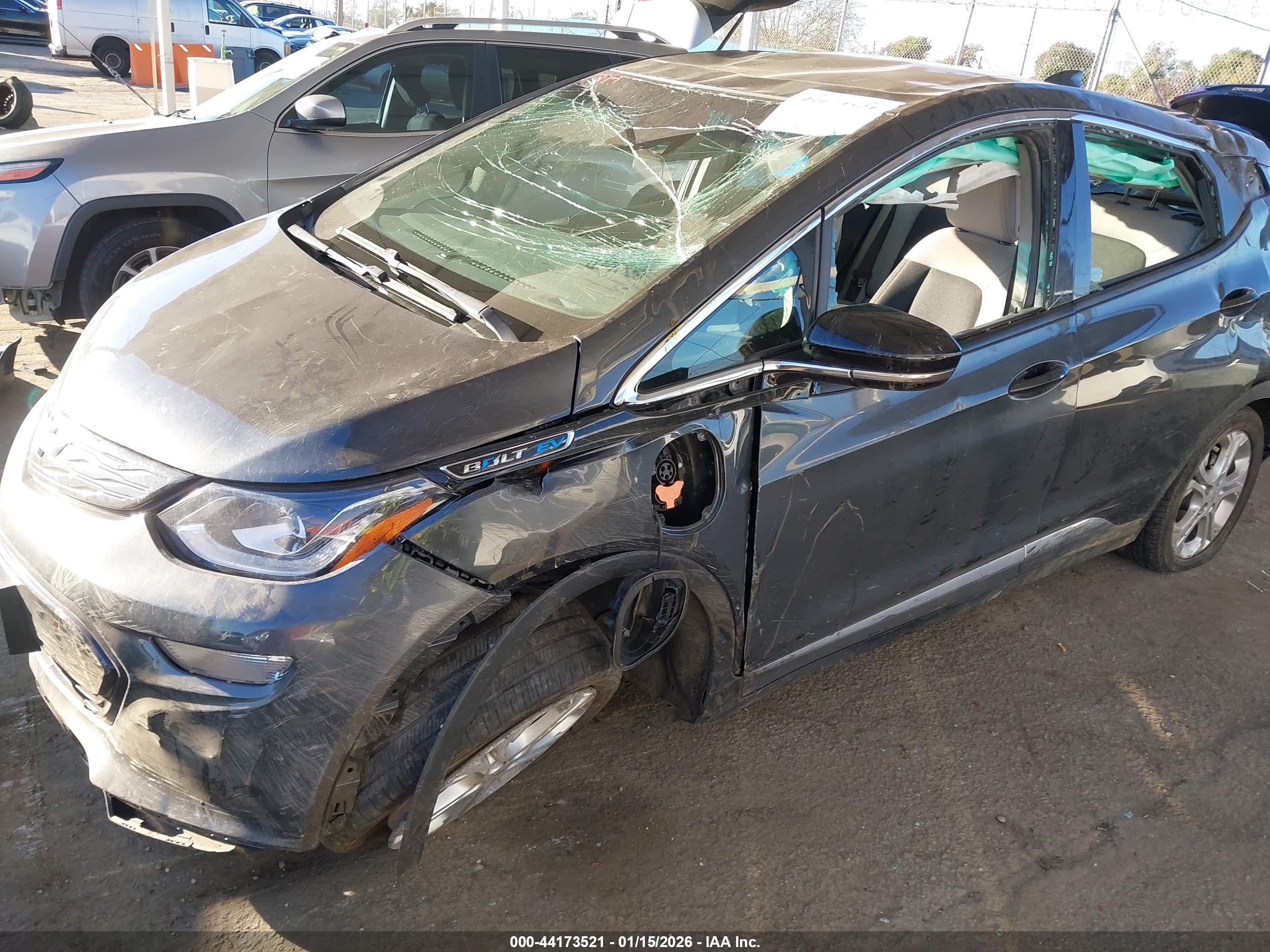 CHEVROLET BOLT image 6