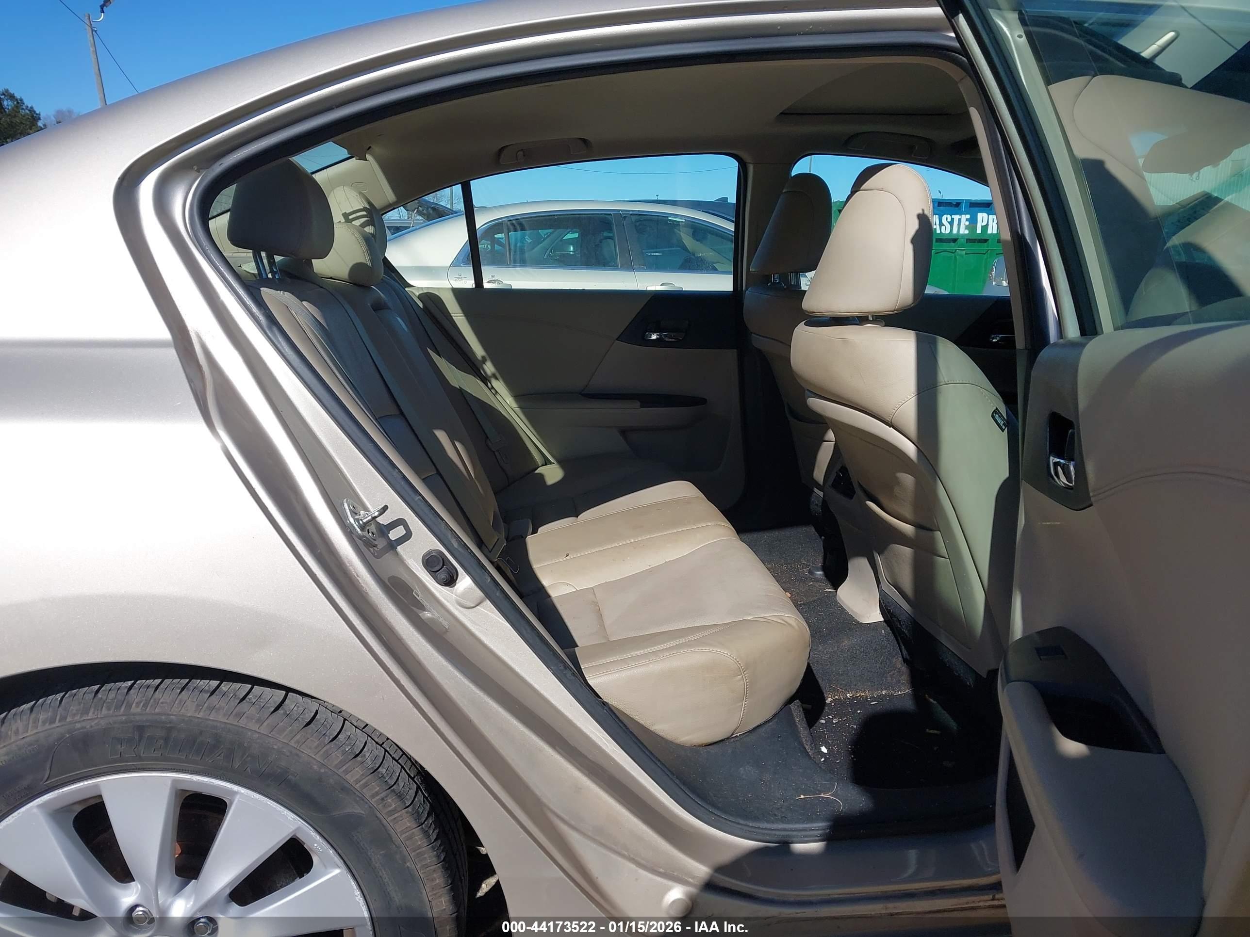HONDA ACCORD image 8