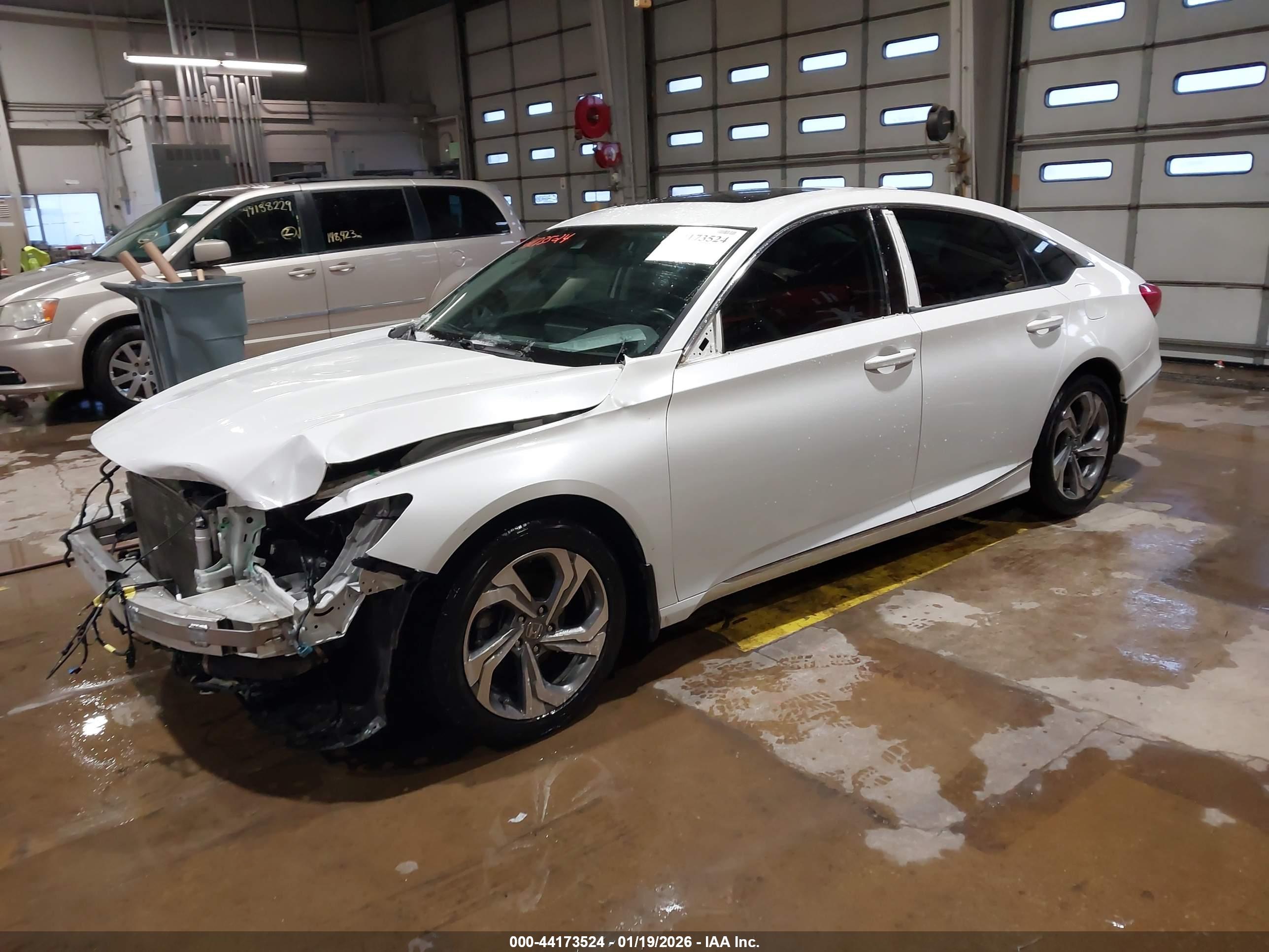 HONDA ACCORD image 2