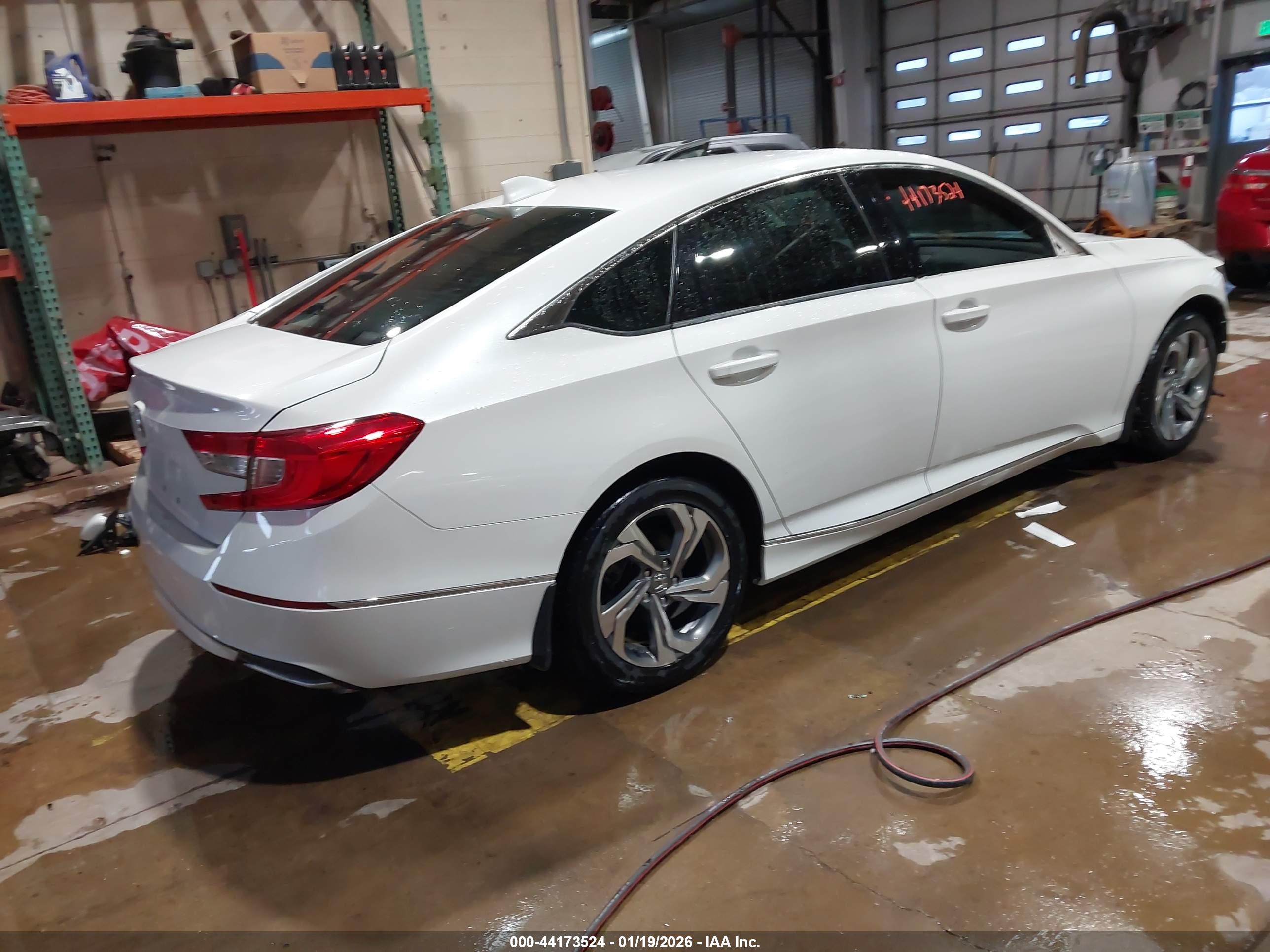 HONDA ACCORD image 4