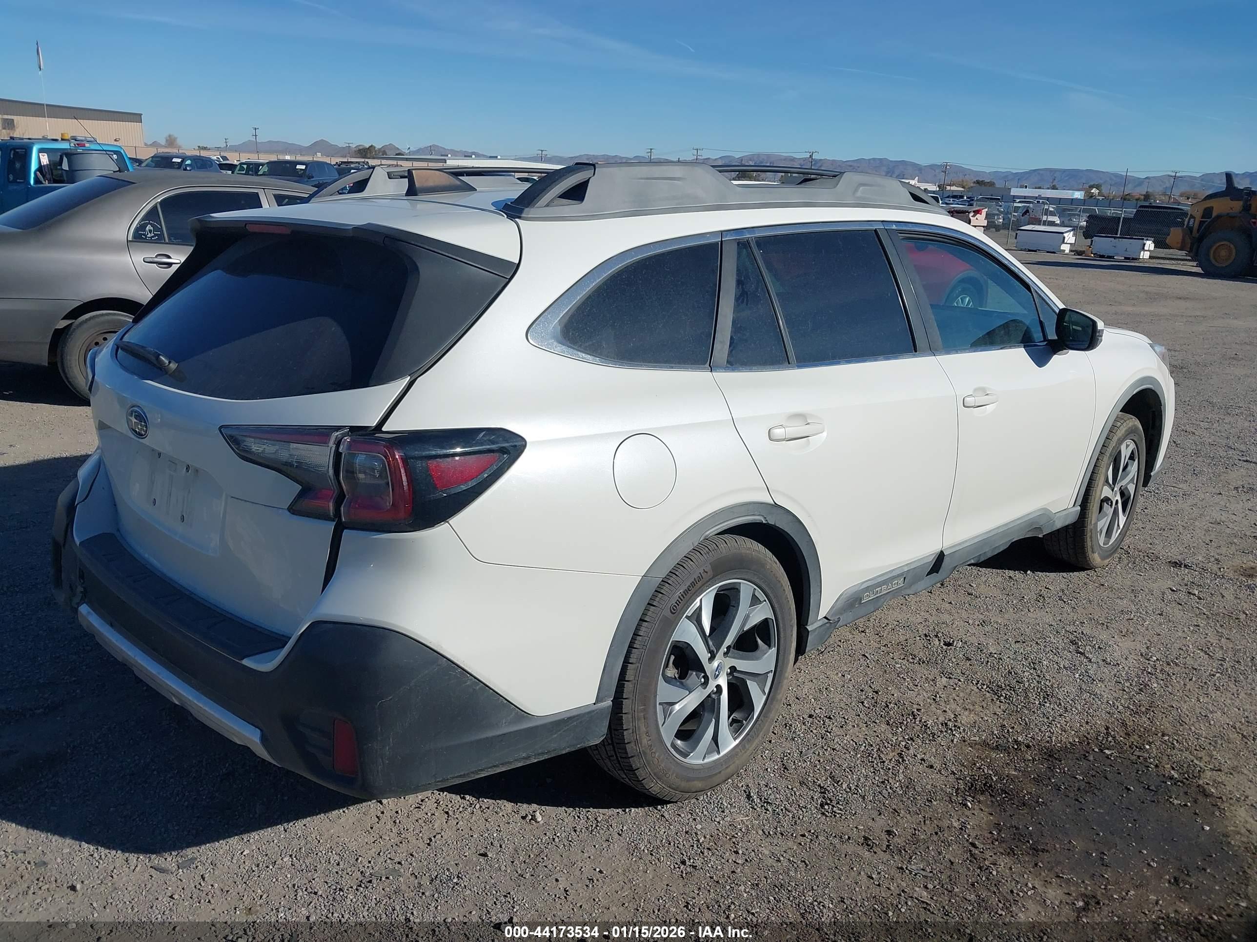 SUBARU OUTBACK image 4